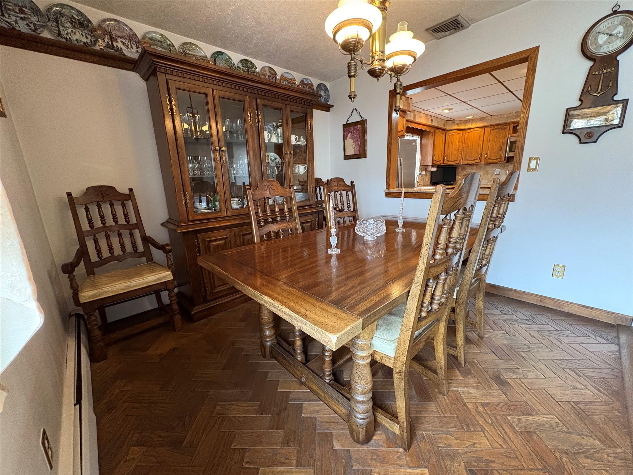 Single Family Nassau  Nassau County, NY 11520, MLS-835440-8