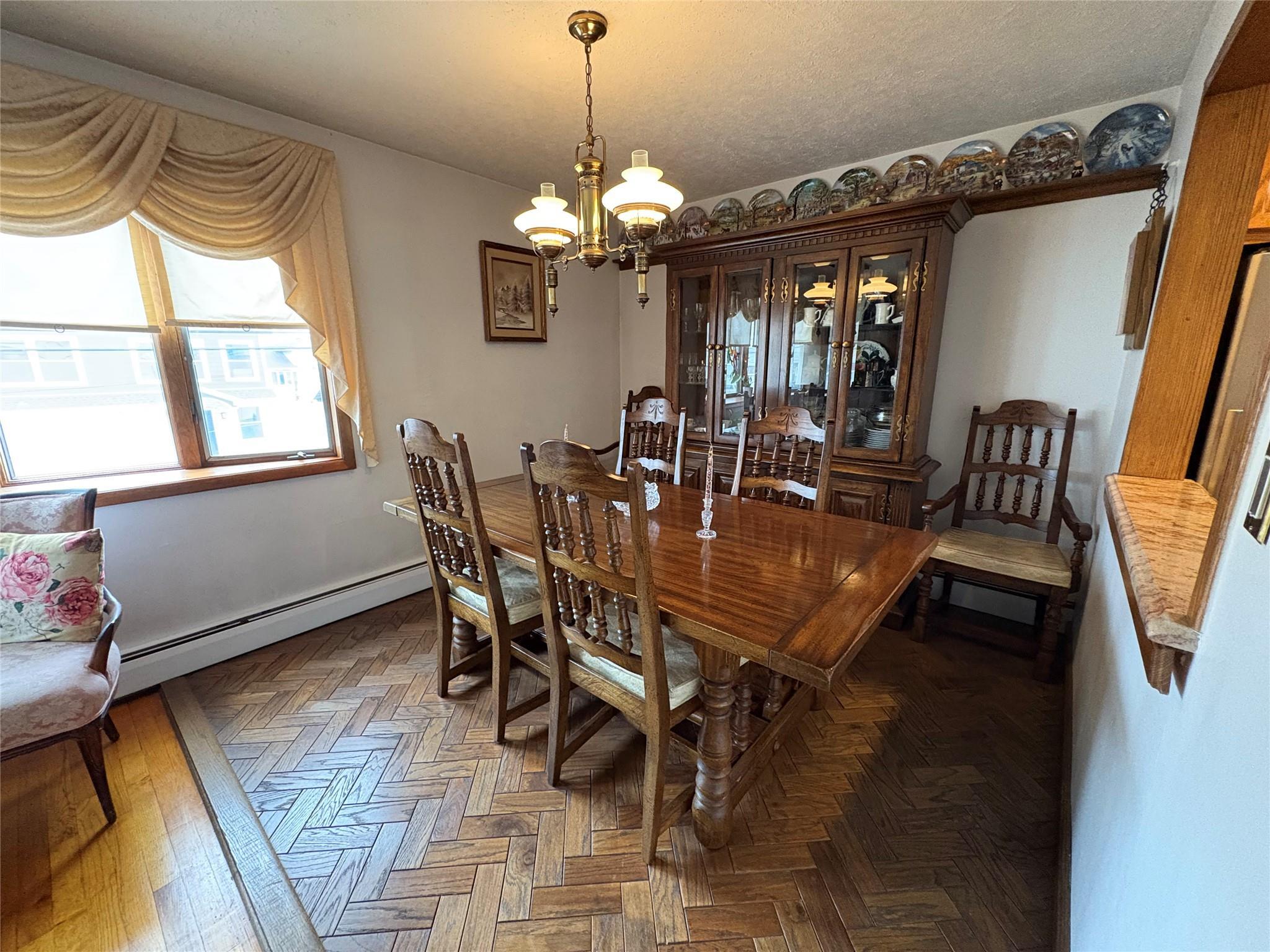 Single Family Nassau  Nassau County, NY 11520, MLS-835440-9