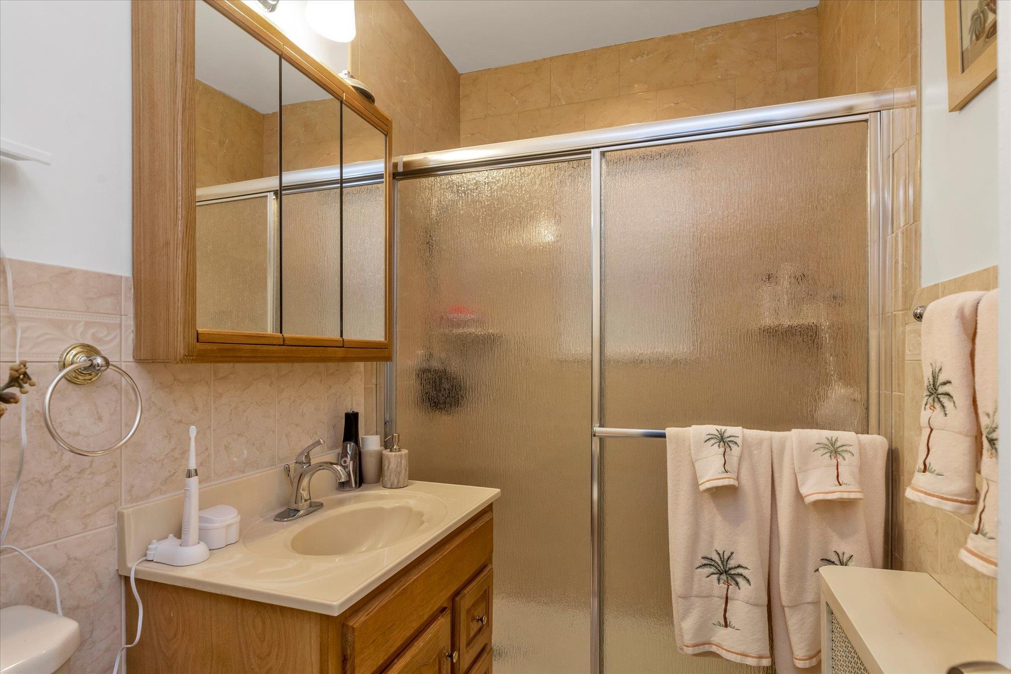 Single Family 232nd  Queens, NY 11413, MLS-835457-10