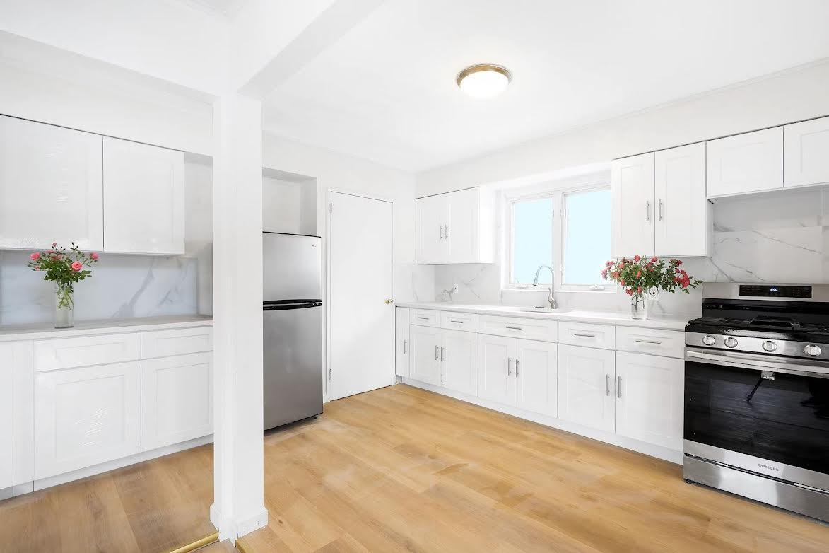 Single Family Corporal Kennedy  Queens, NY 11360, MLS-835505-3