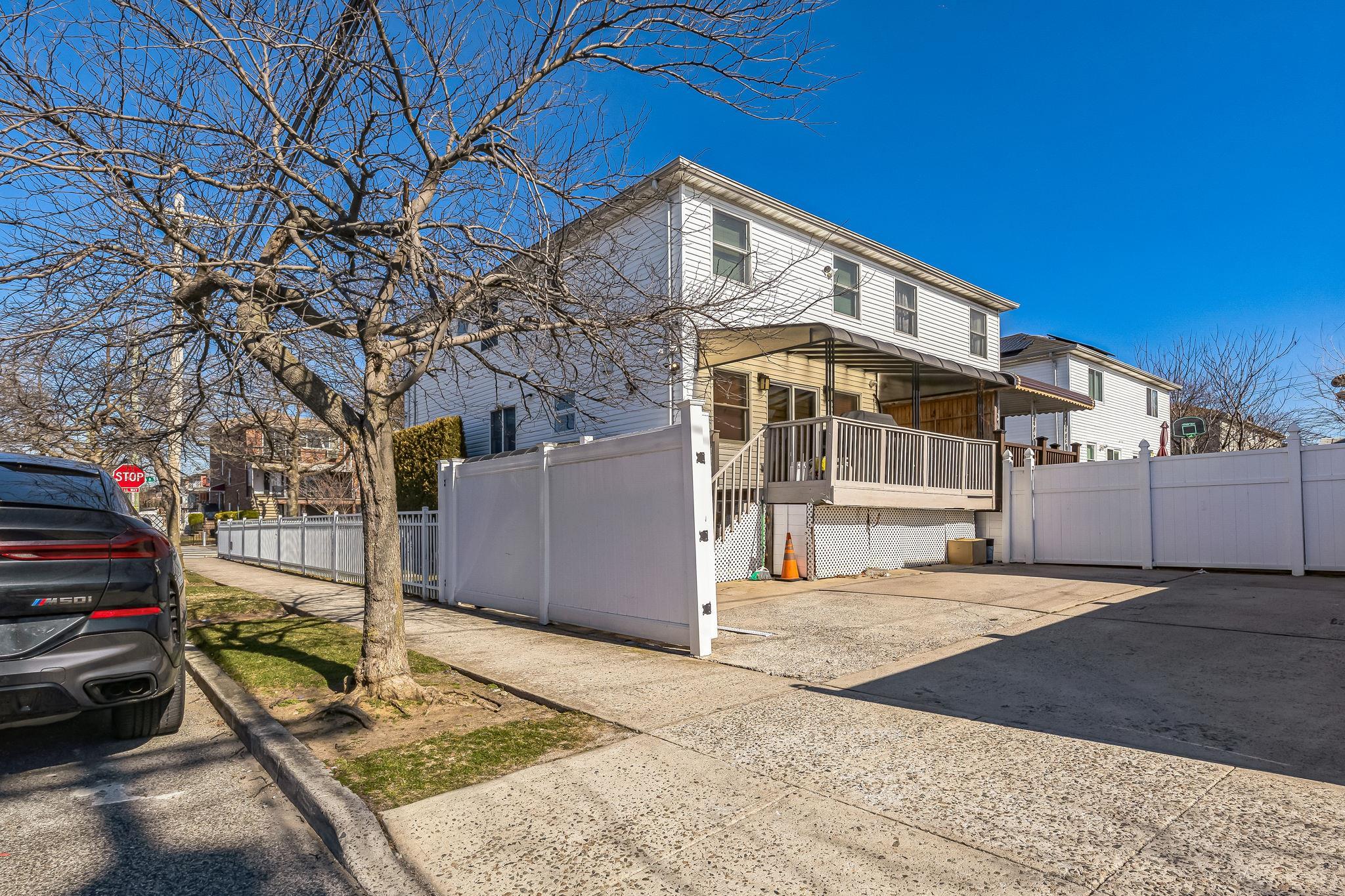 Single Family Avenue M  Brooklyn, NY 11234, MLS-835508-13