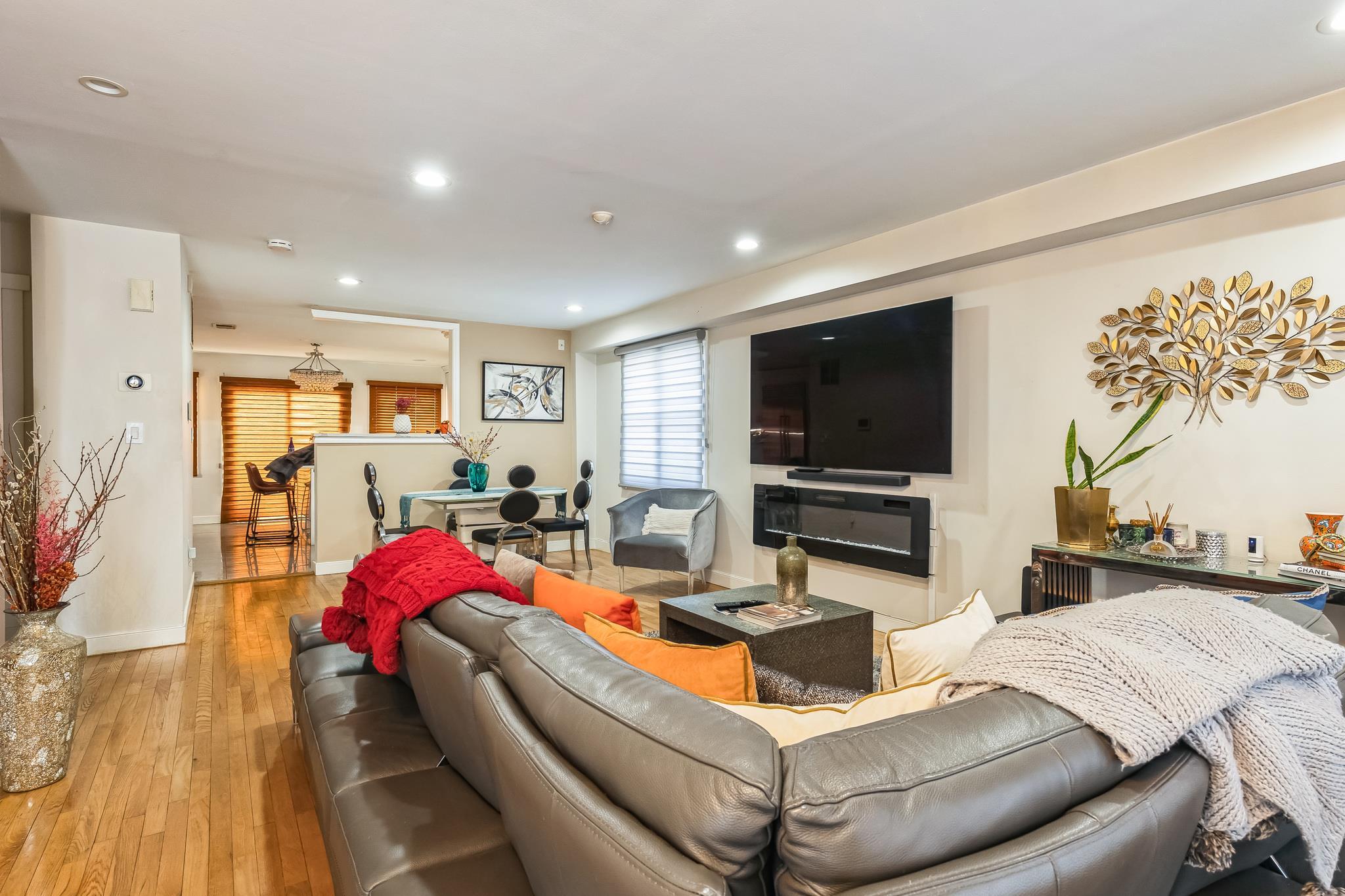 Single Family Avenue M  Brooklyn, NY 11234, MLS-835508-5