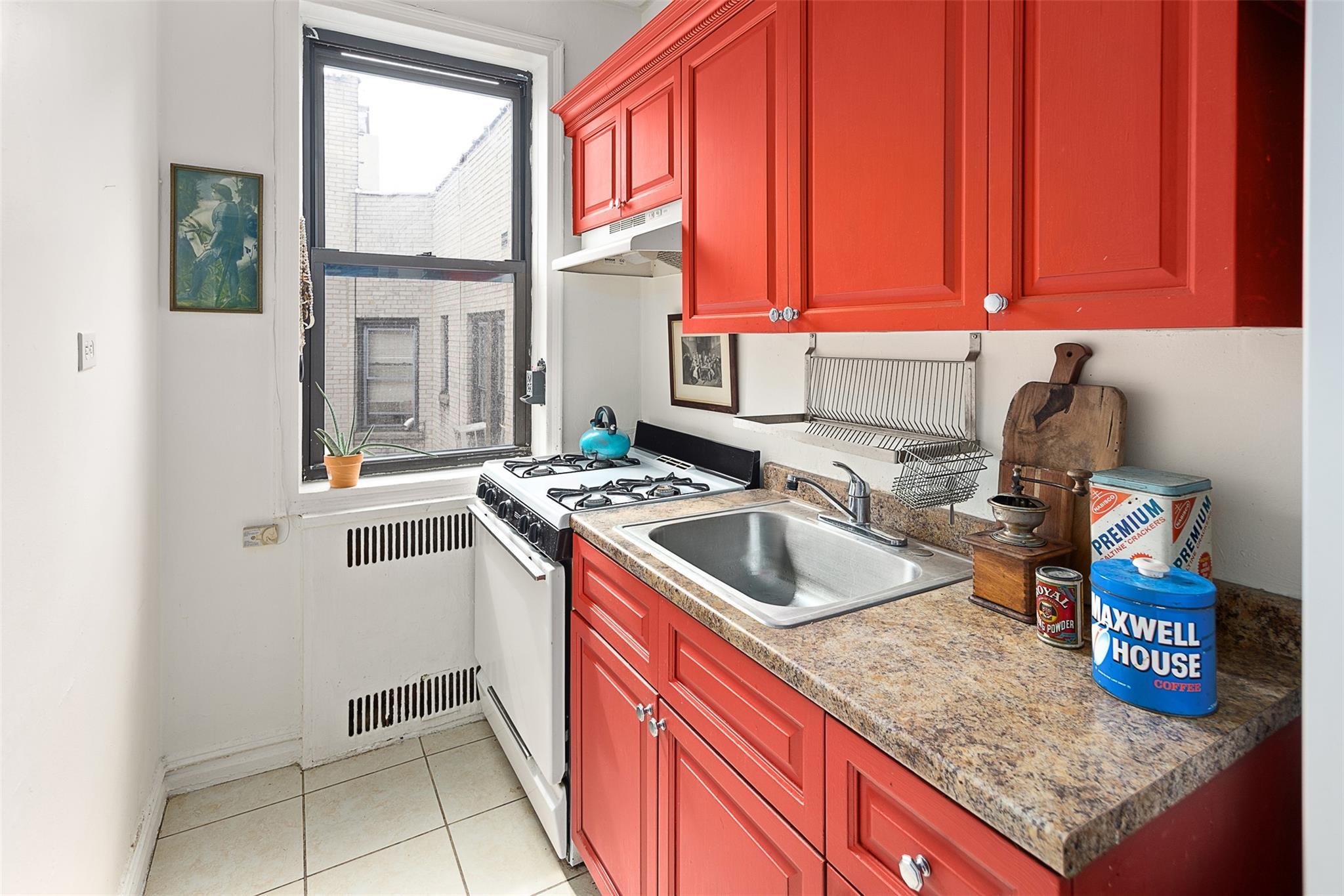 Coop 18th  Brooklyn, NY 11226, MLS-835512-3