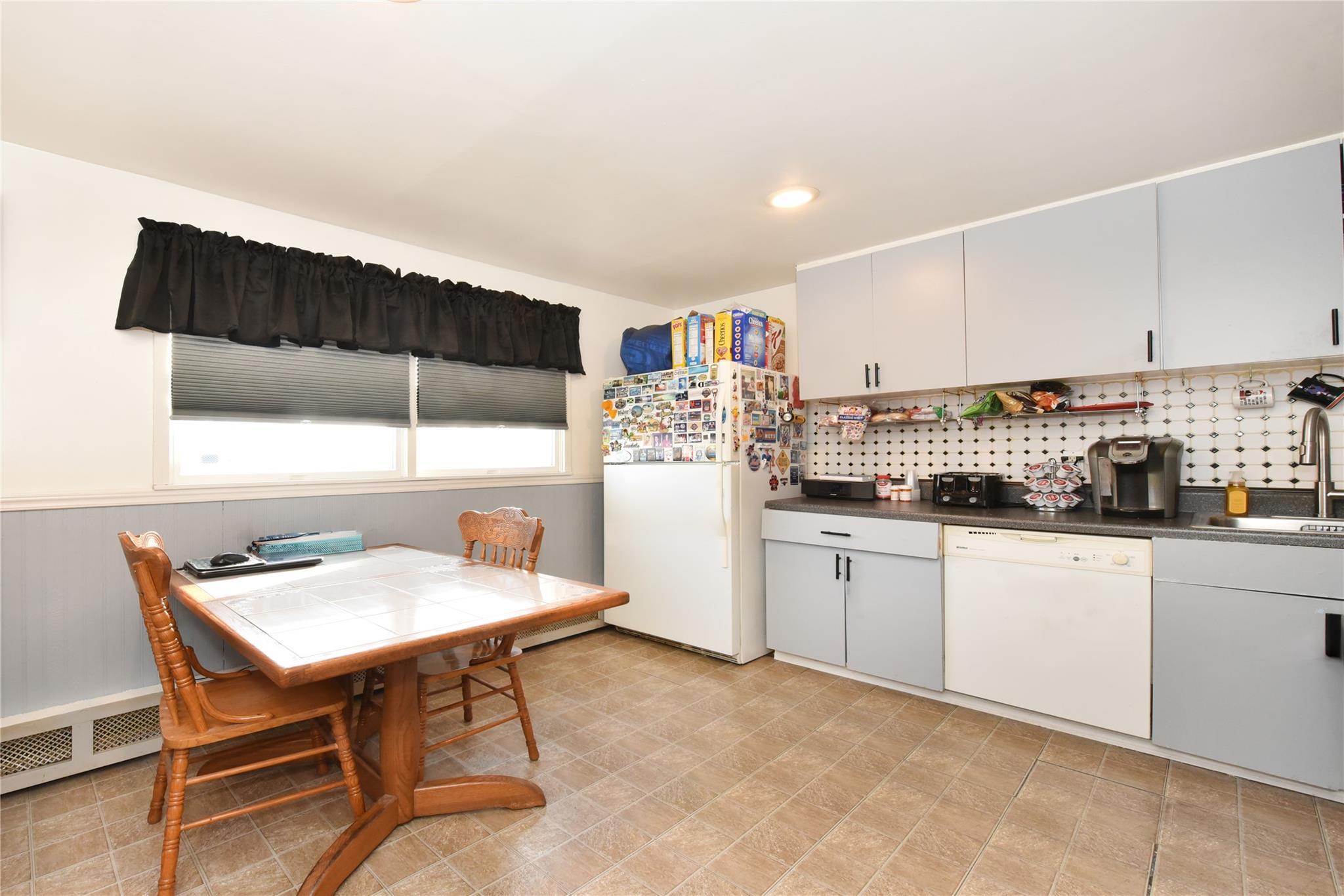 Single Family Maple  Nassau County, NY 11714, MLS-835551-16
