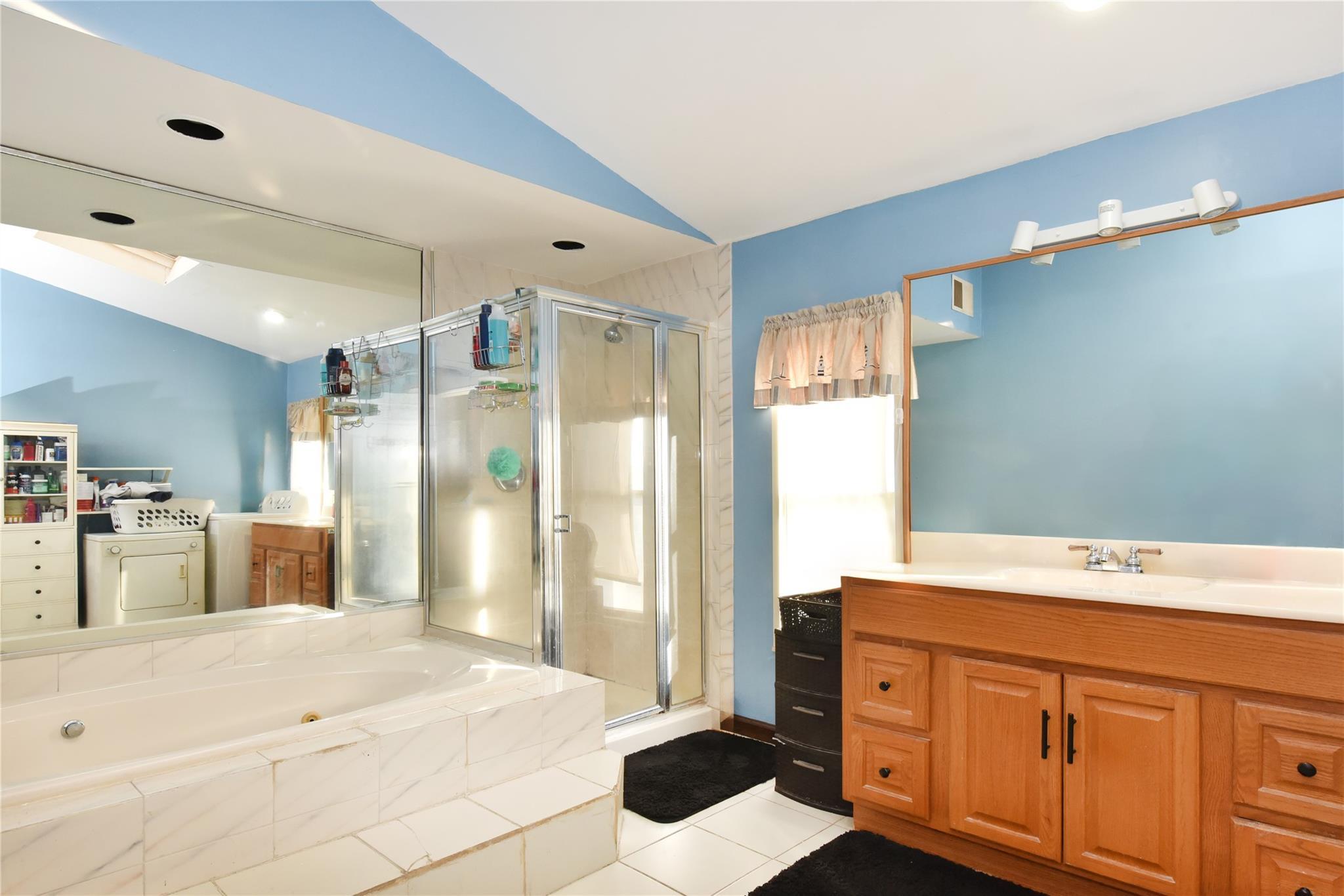 Single Family Maple  Nassau County, NY 11714, MLS-835551-20