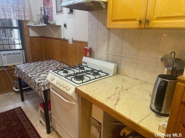 Coop Talbot  Queens, NY 11415, MLS-835567-6