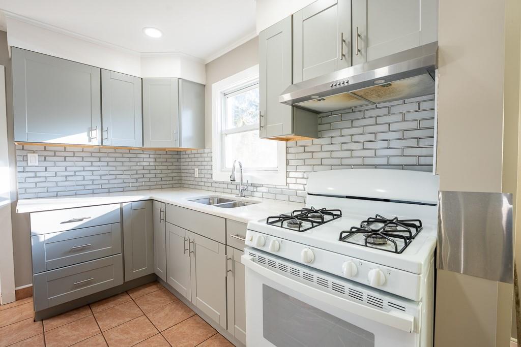 Single Family Westchester  Westchester County, NY 10596, MLS-835578-9