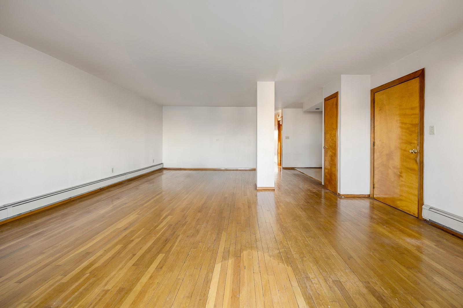 Single Family 95th  Queens, NY 11414, MLS-835593-3