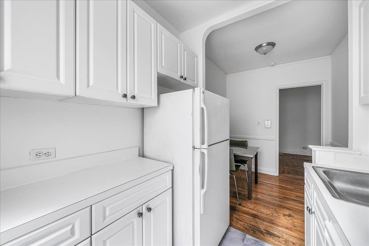 Coop Boston  Bronx, NY 10462, MLS-835618-17