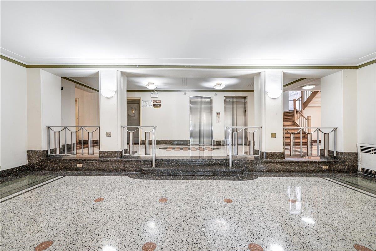 Coop Boston  Bronx, NY 10462, MLS-835618-24