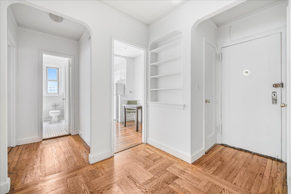 Coop Boston  Bronx, NY 10462, MLS-835618-5