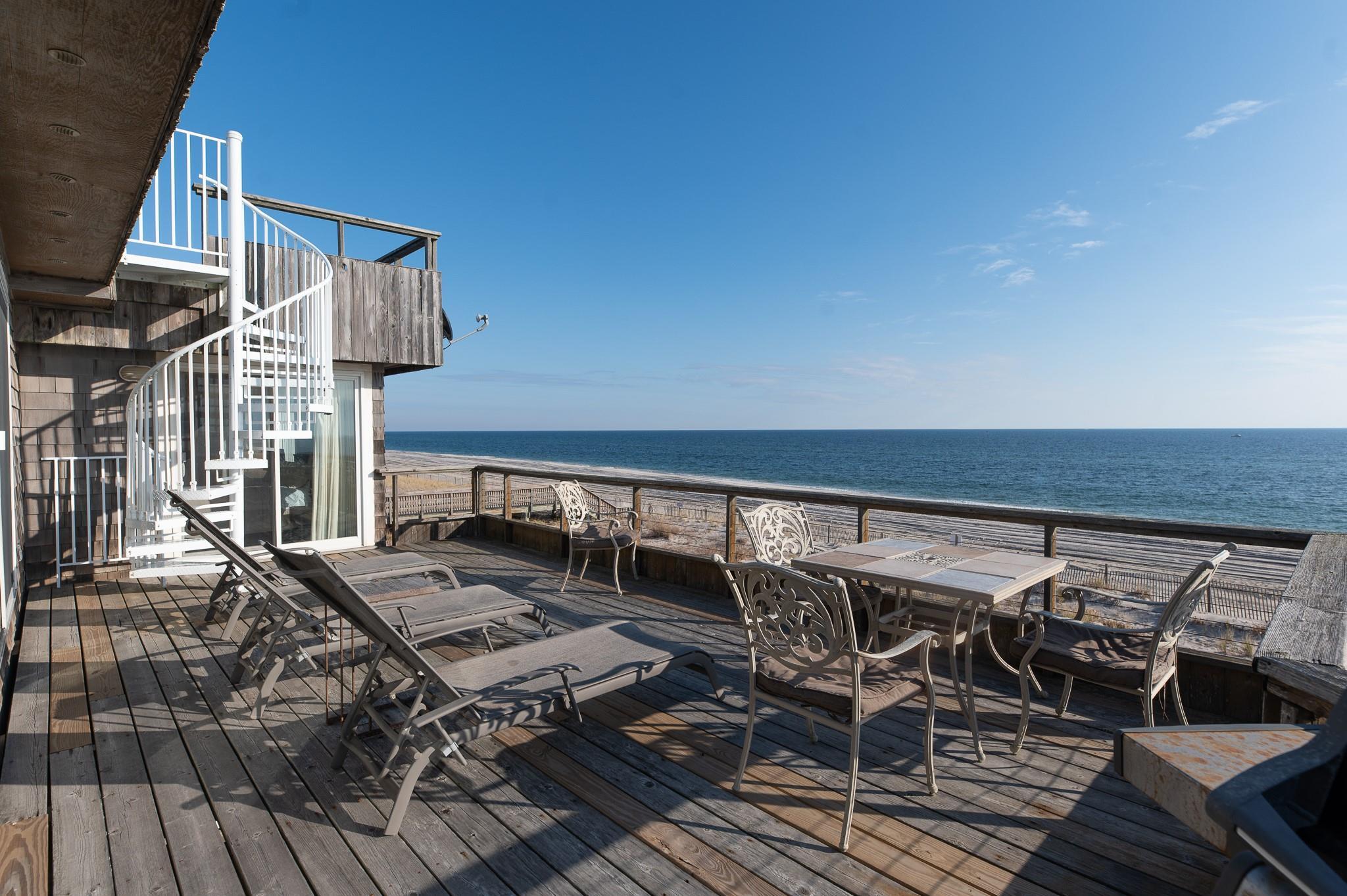 Single Family Ocean View  Suffolk County, NY 11770, MLS-835645-18