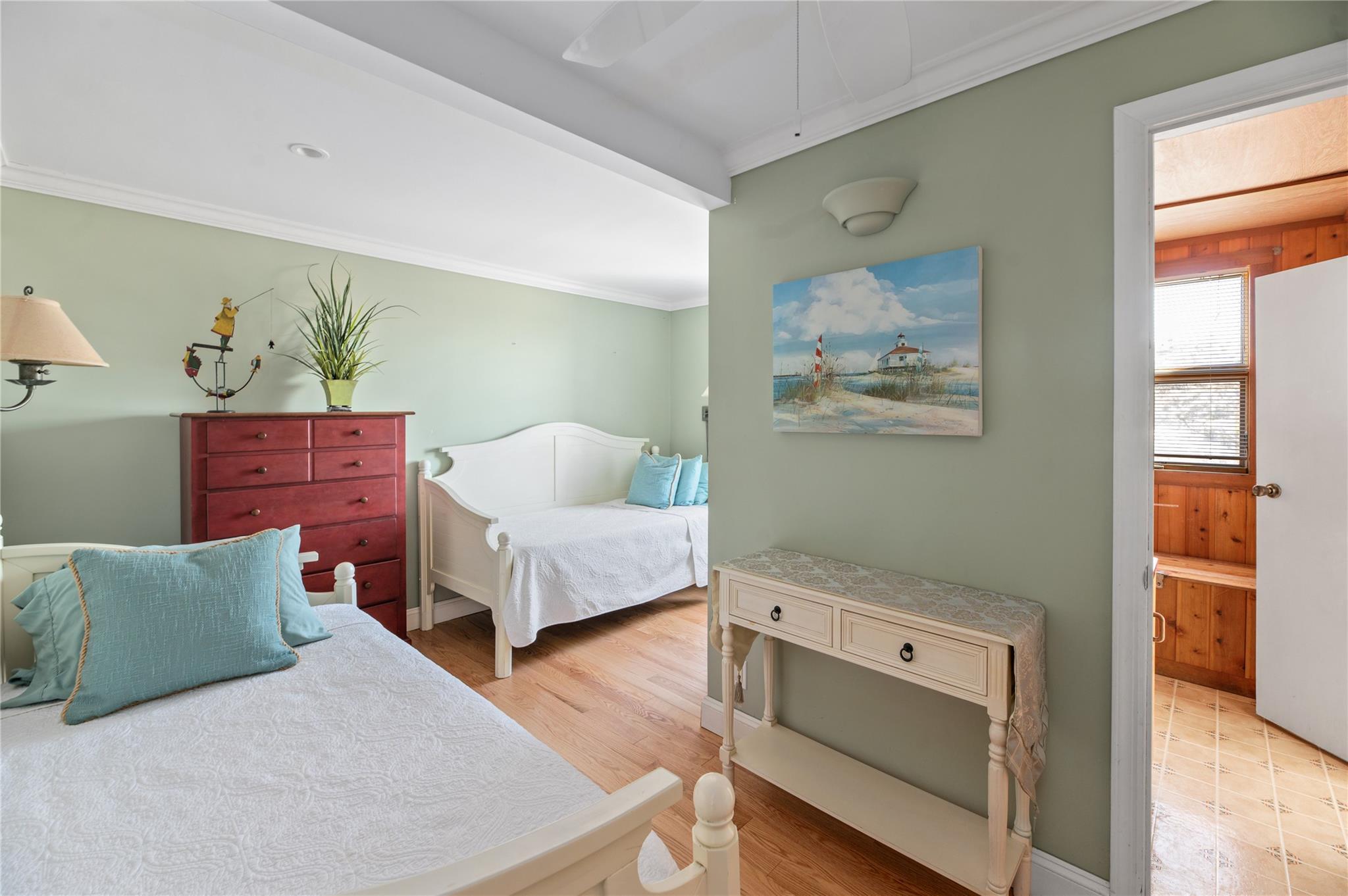 Single Family Ocean View  Suffolk County, NY 11770, MLS-835645-30