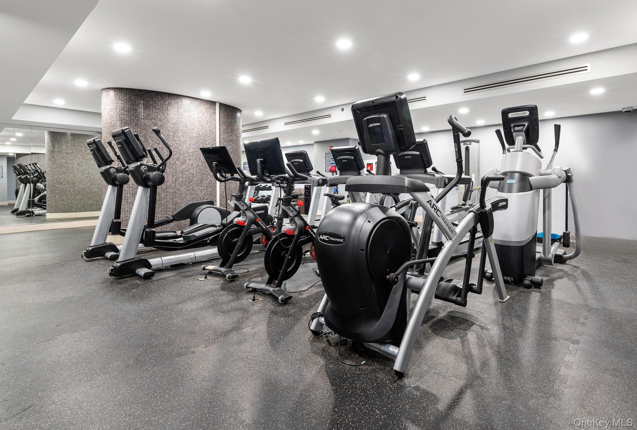 Condo City  Westchester County, NY 10601, MLS-835693-31