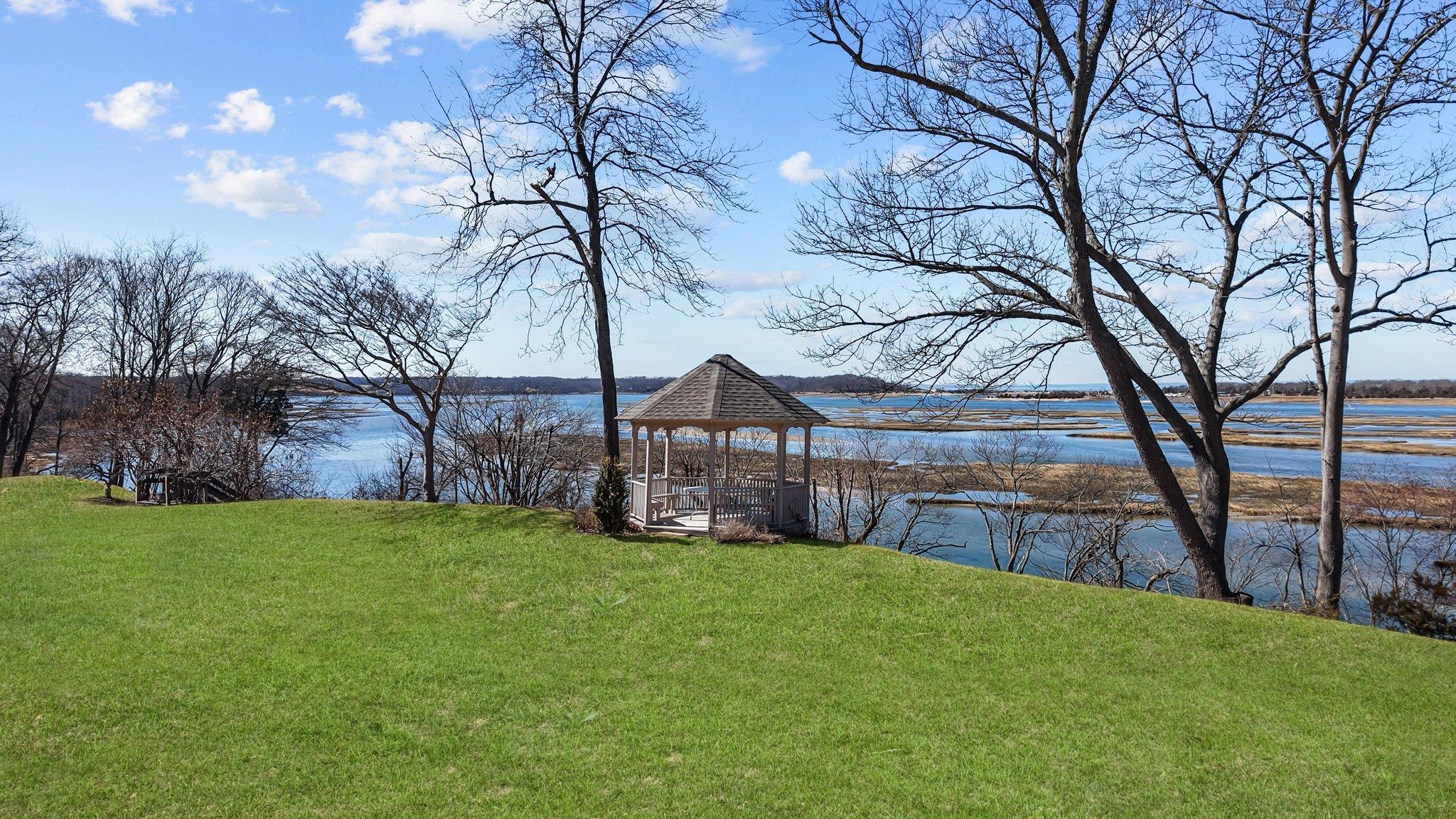 Single Family Emmet  Suffolk County, NY 11790, MLS-835698-40