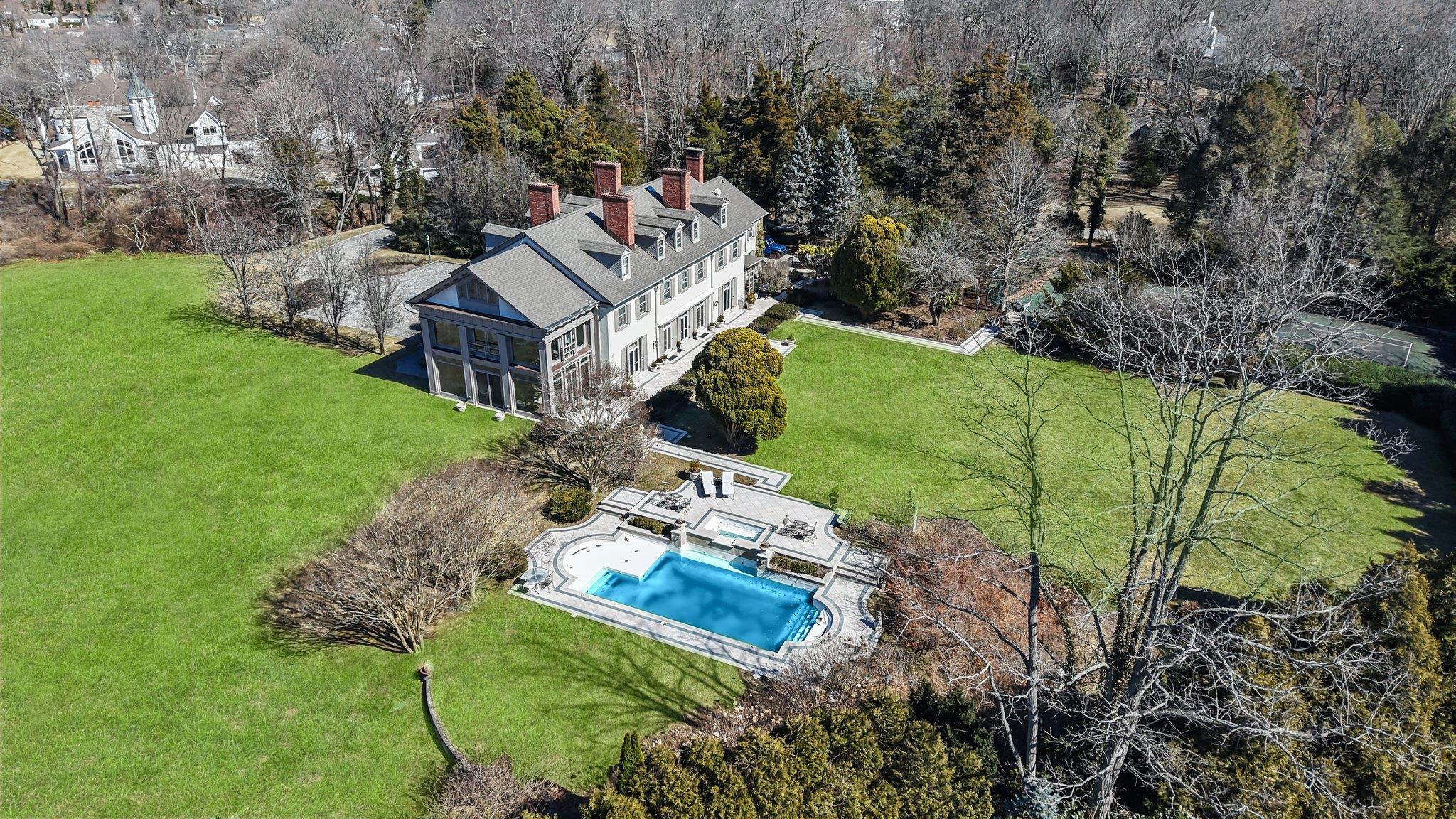 Single Family Emmet  Suffolk County, NY 11790, MLS-835698-44