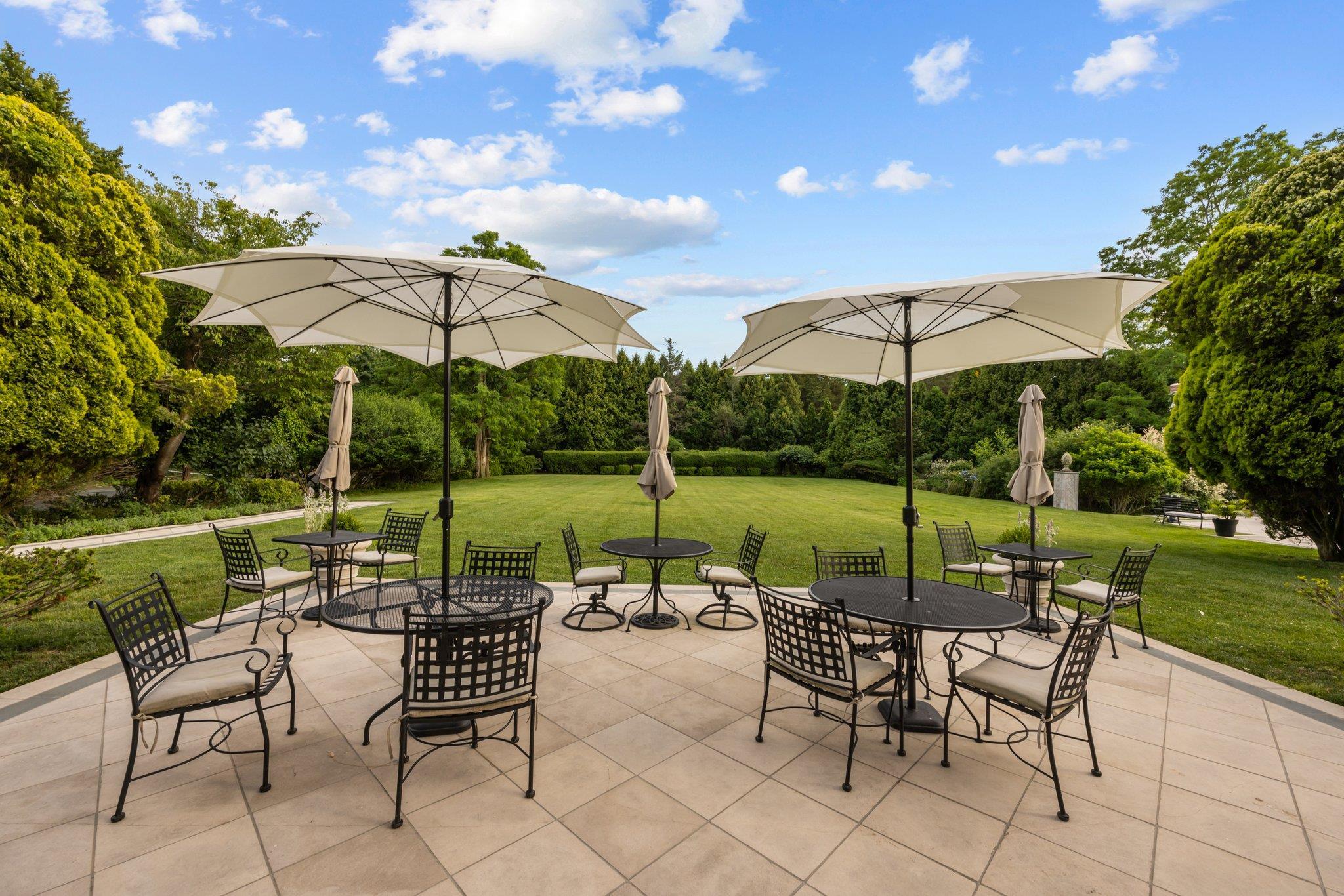Single Family Emmet  Suffolk County, NY 11790, MLS-835698-9