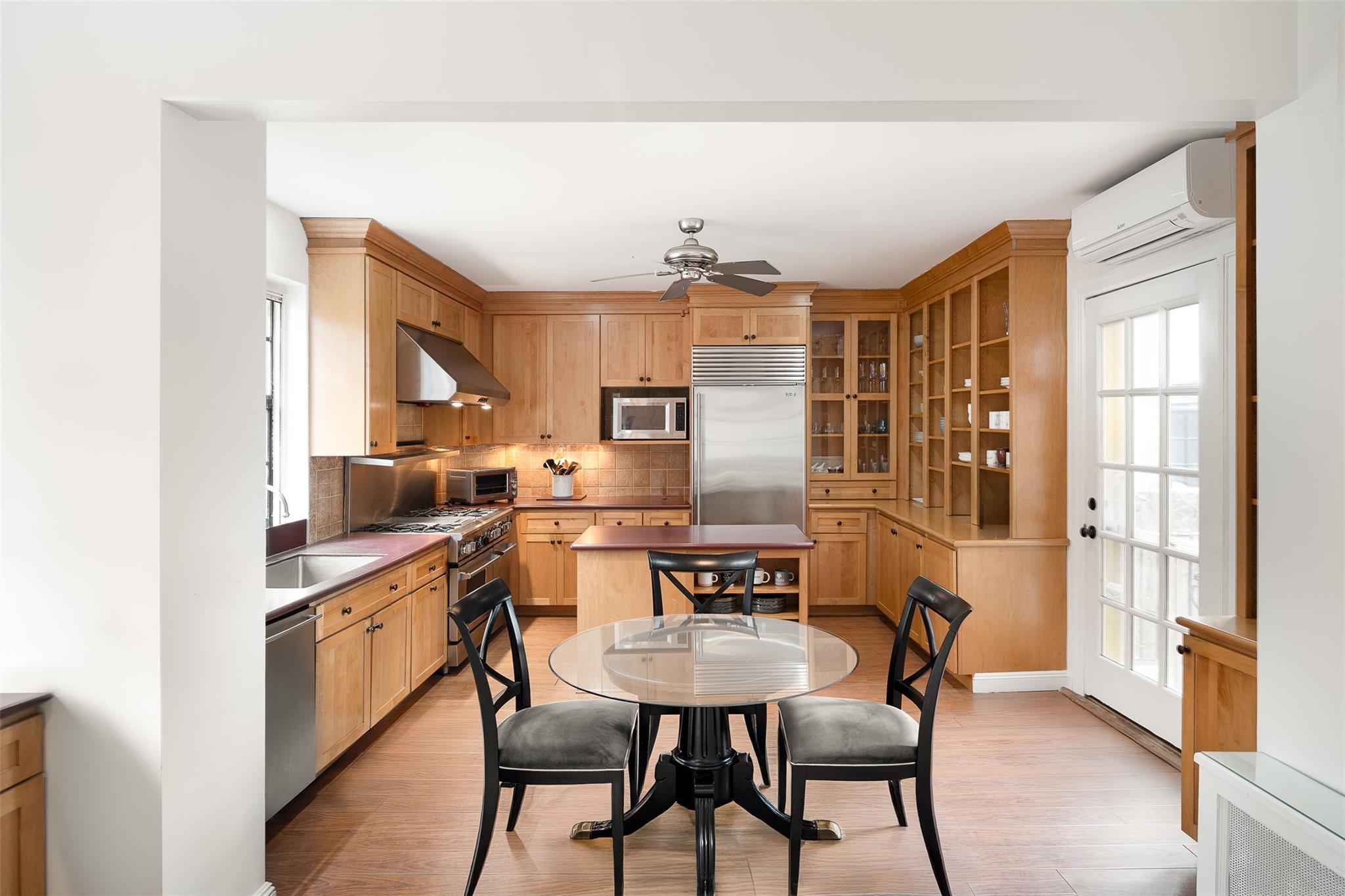 Coop Palisade  Bronx, NY 10463, MLS-835707-4