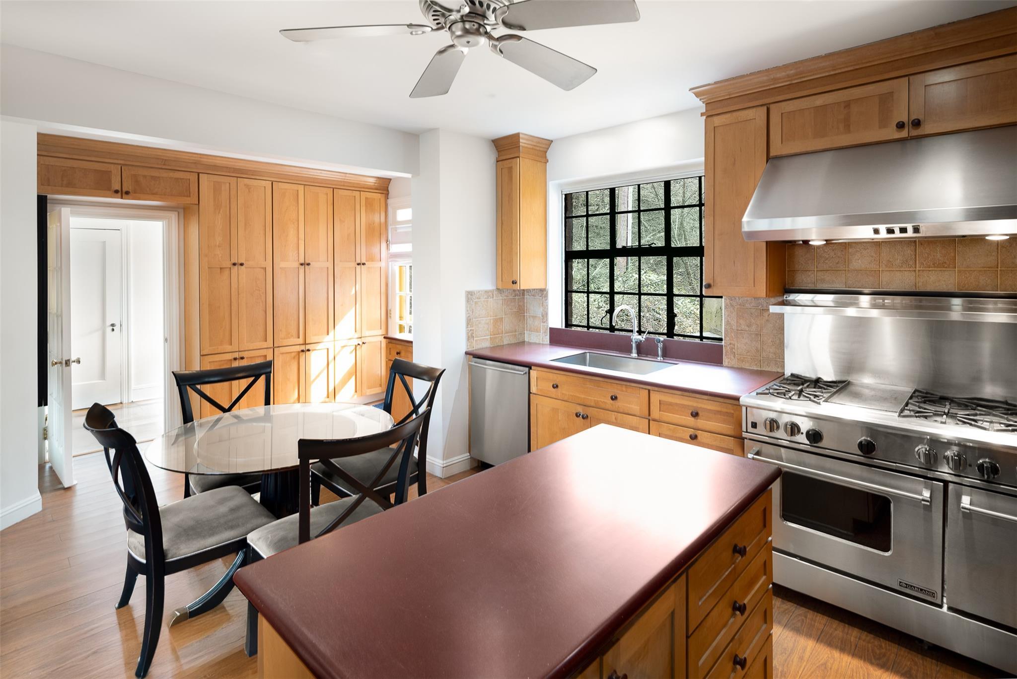 Coop Palisade  Bronx, NY 10463, MLS-835707-5