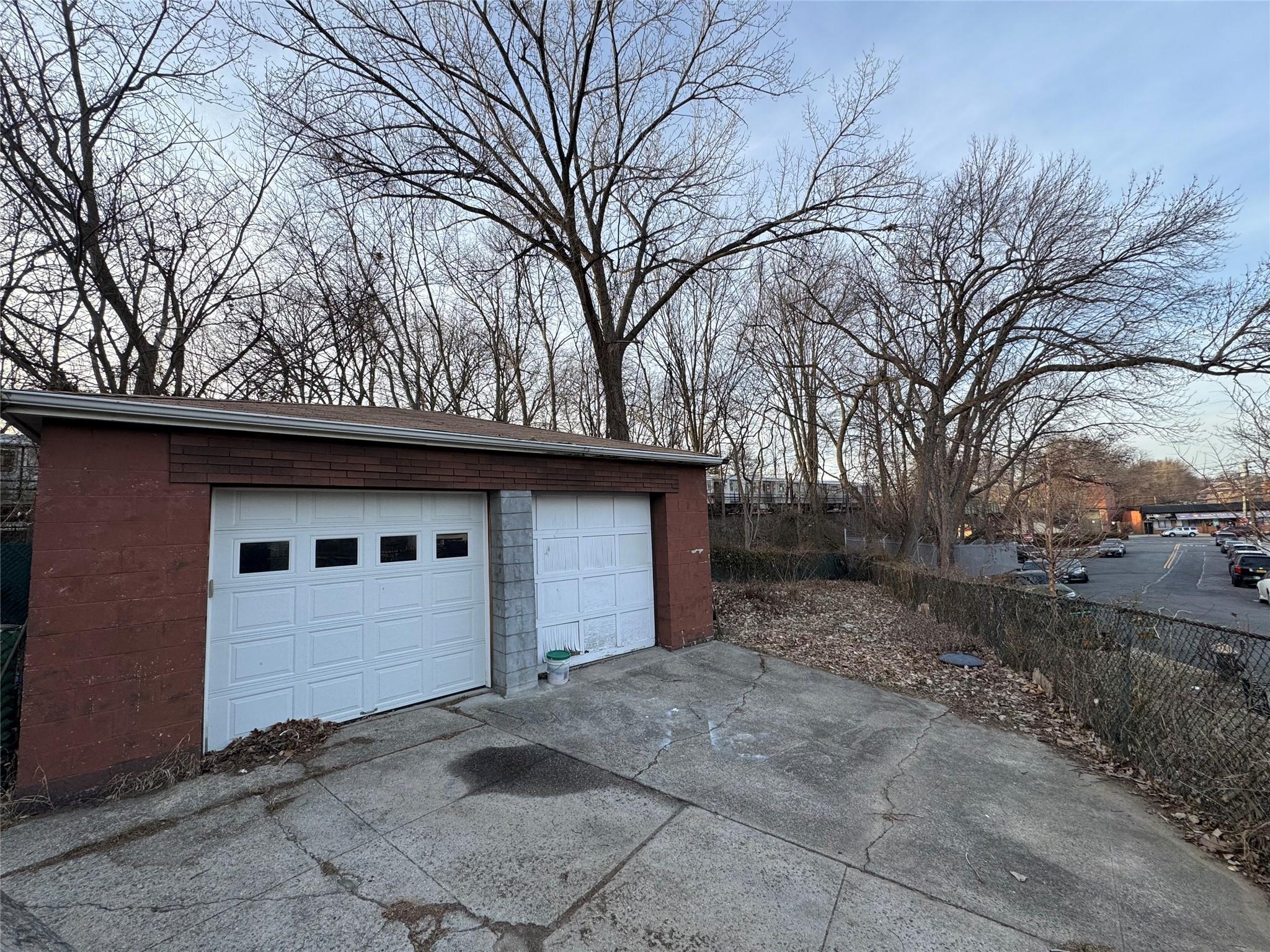 Single Family Bouck  Bronx, NY 10469, MLS-835717-12