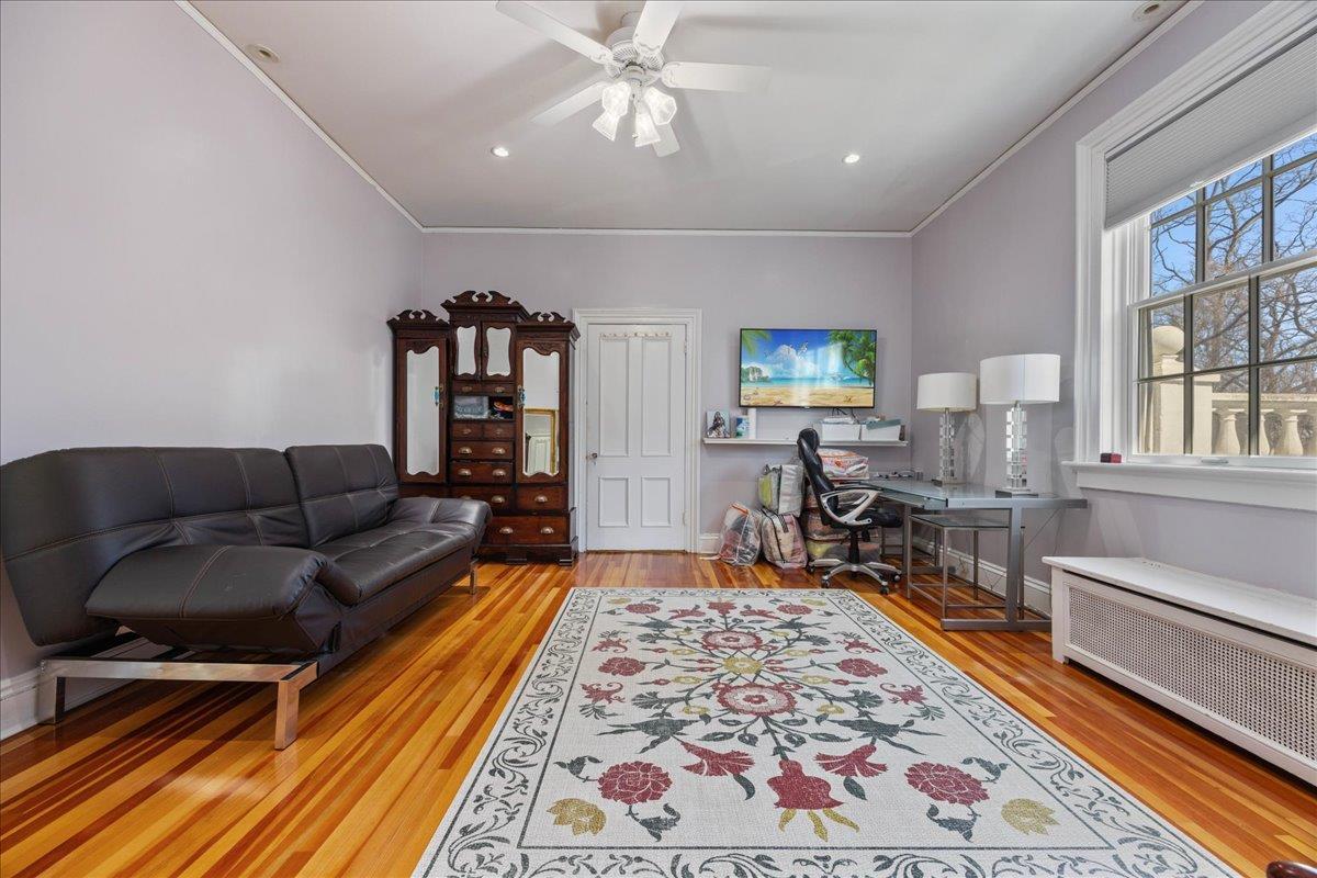 Single Family Shore  Nassau County, NY 11024, MLS-835725-24