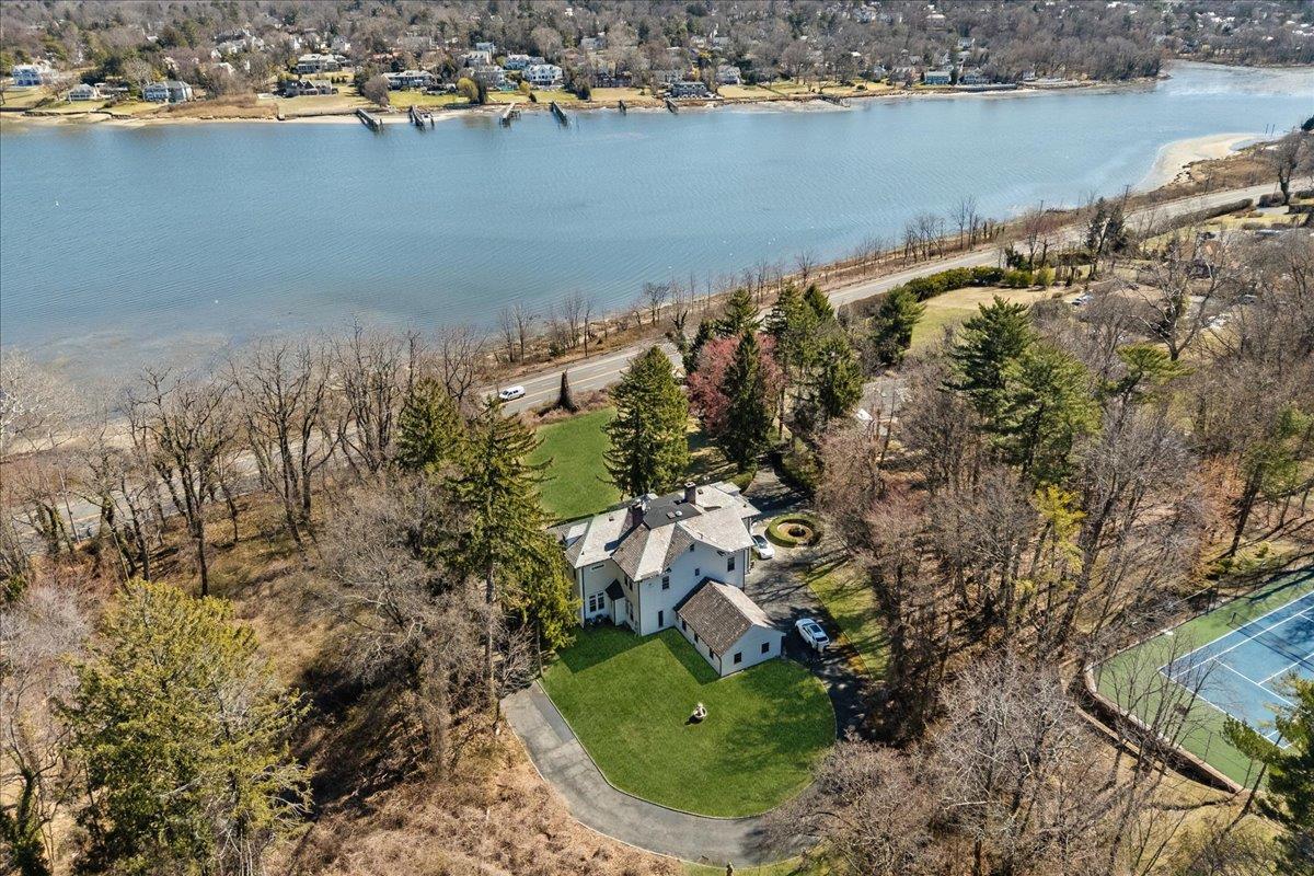 Single Family Shore  Nassau County, NY 11024, MLS-835725-36