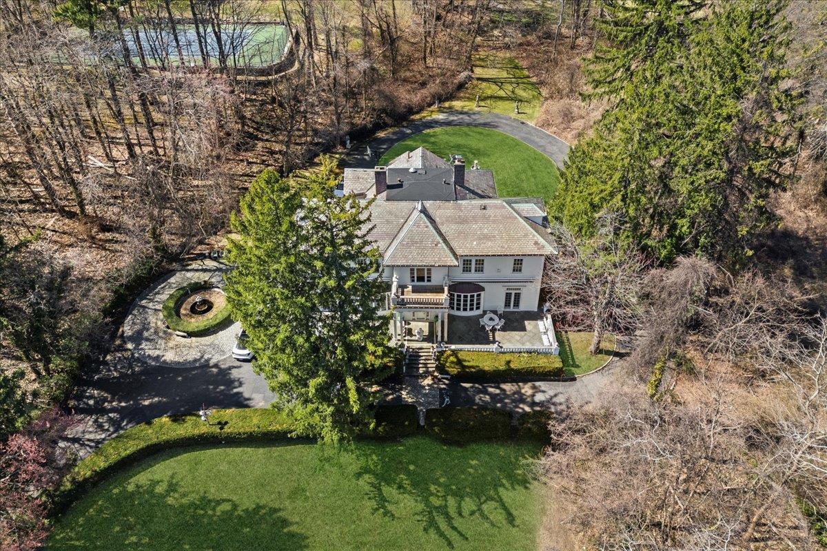 Single Family Shore  Nassau County, NY 11024, MLS-835725-41