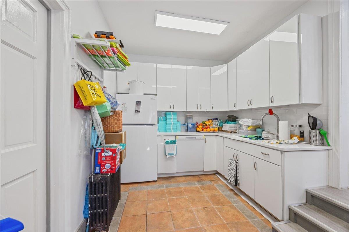 Single Family Shore  Nassau County, NY 11024, MLS-835725-46