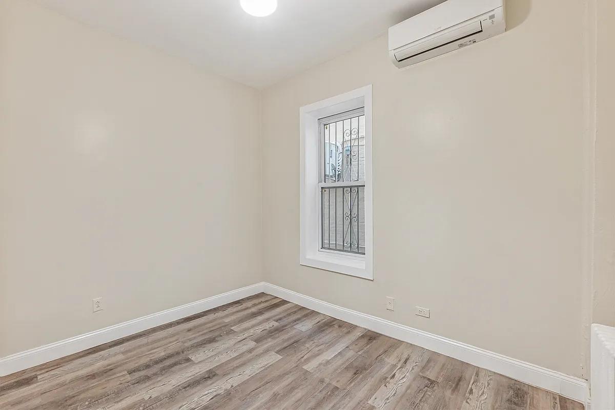 Apartment 14th Street  Brooklyn, NY 11230, MLS-835726-9