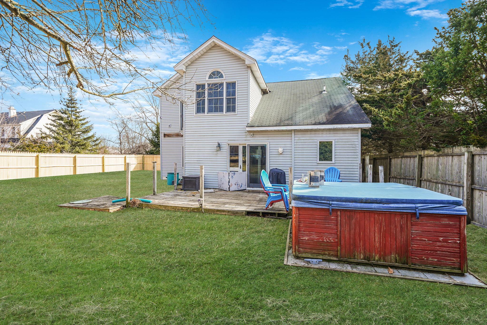 Single Family Lincoln  Suffolk County, NY 11782, MLS-835767-26