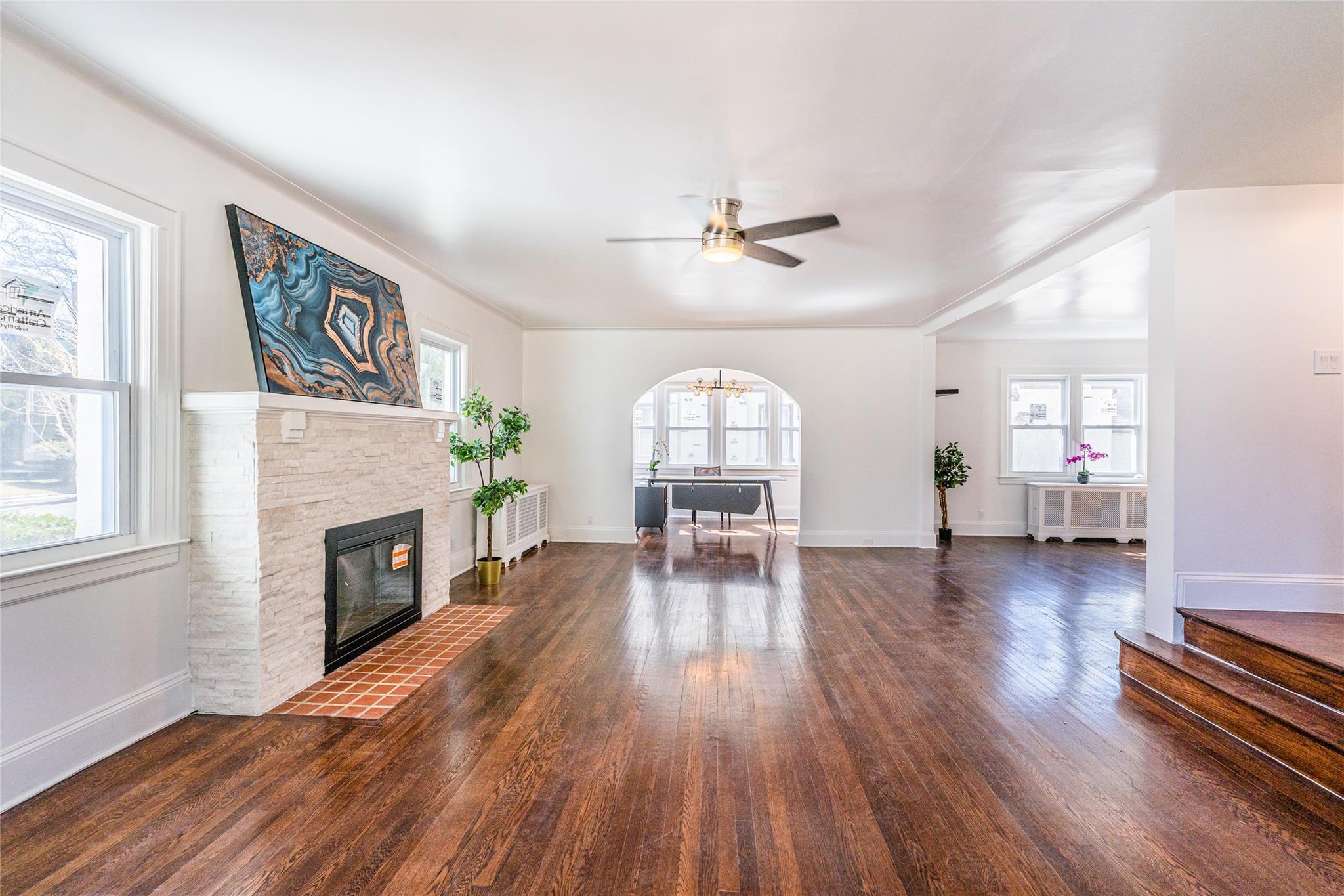Single Family Stratford  Nassau County, NY 11552, MLS-835787-10
