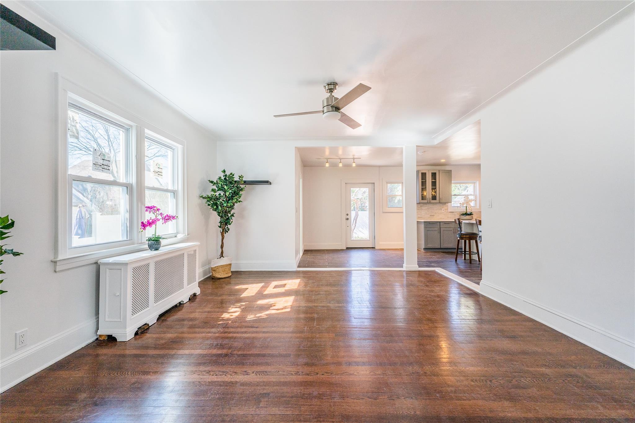 Single Family Stratford  Nassau County, NY 11552, MLS-835787-19