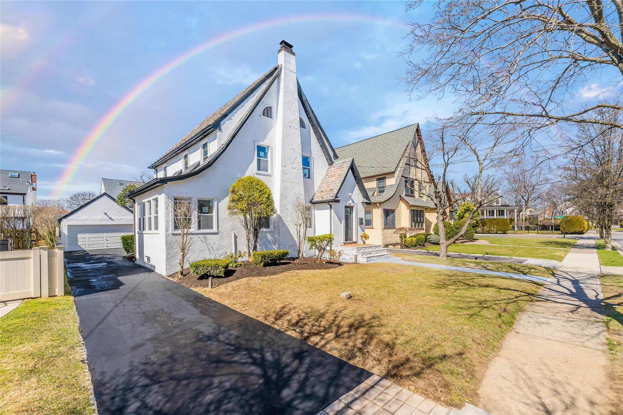 Single Family Stratford  Nassau County, NY 11552, MLS-835787-2