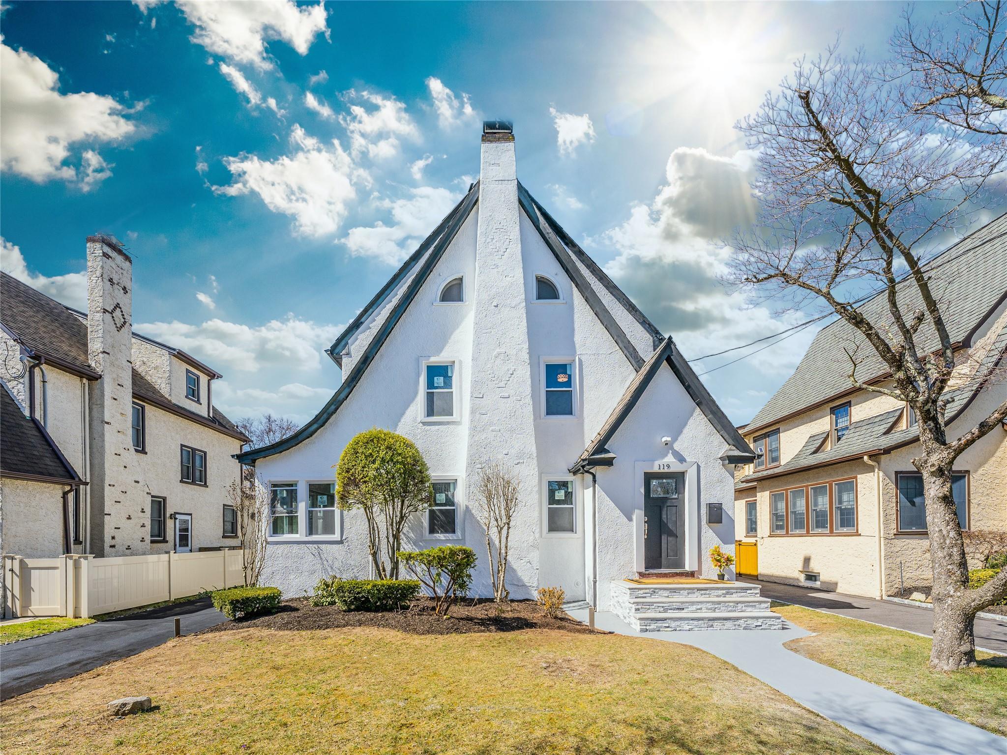 Single Family Stratford  Nassau County, NY 11552, MLS-835787-37