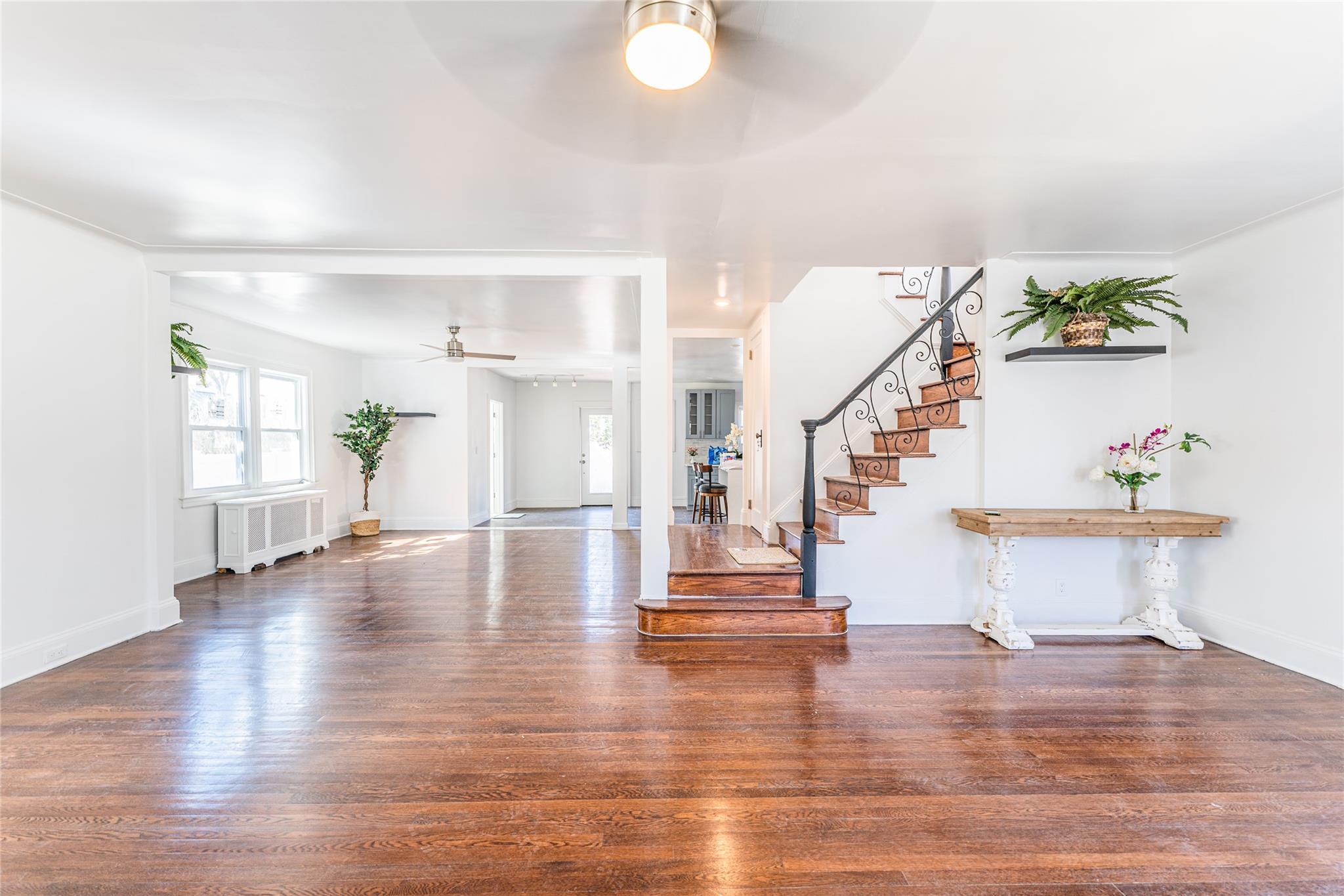 Single Family Stratford  Nassau County, NY 11552, MLS-835787-4