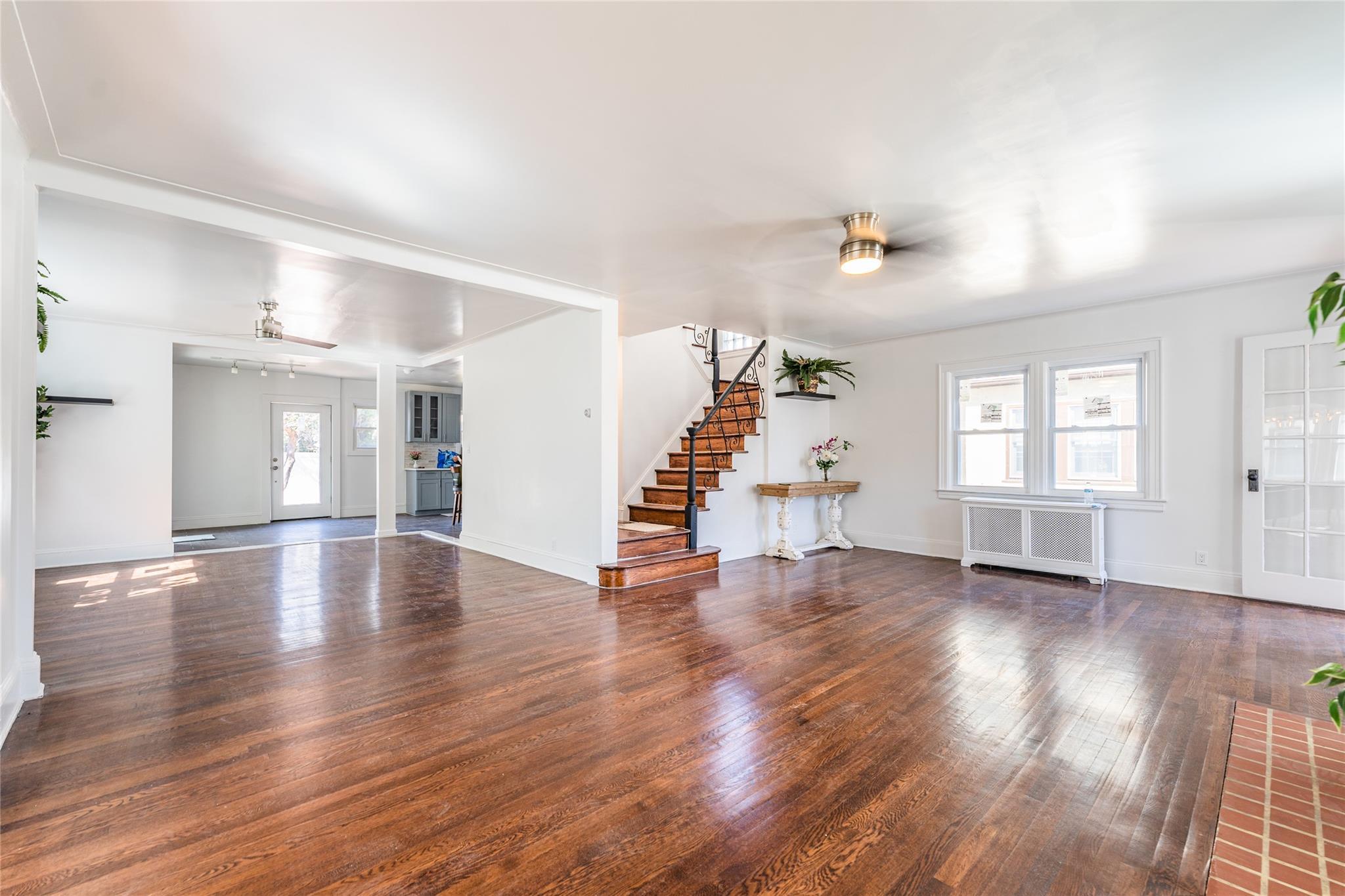 Single Family Stratford  Nassau County, NY 11552, MLS-835787-5