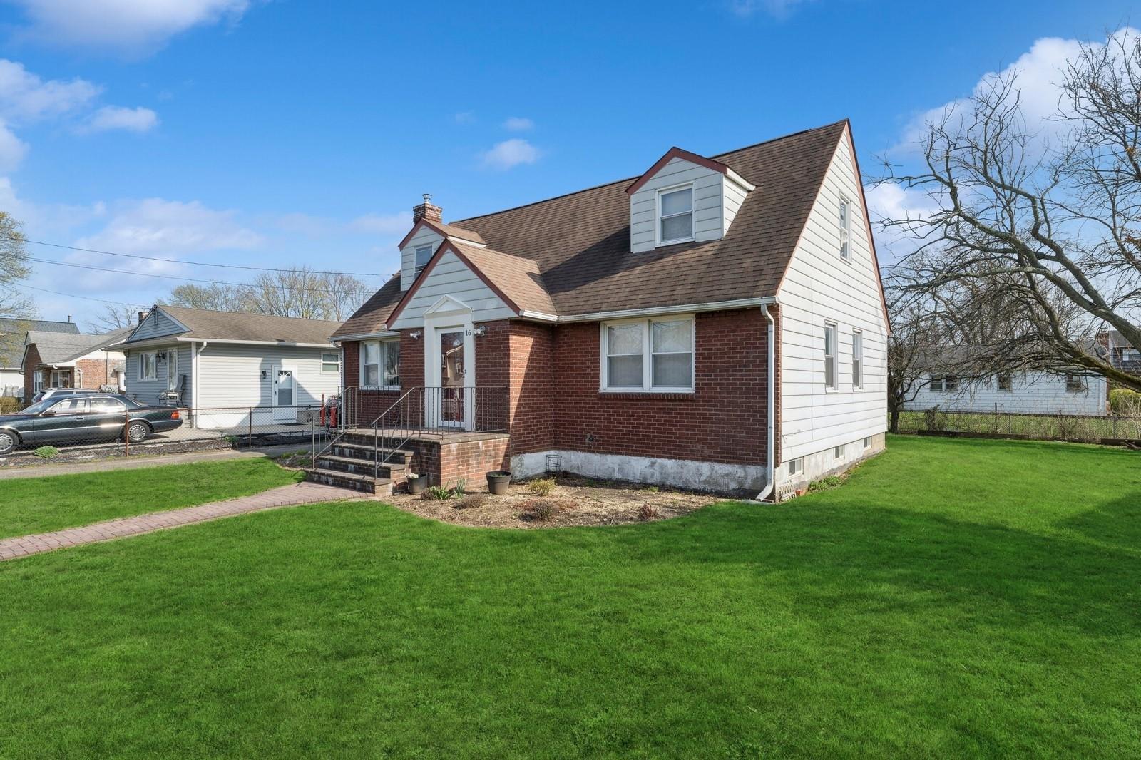 Single Family Pine  Suffolk County, NY 11701, MLS-835809-3