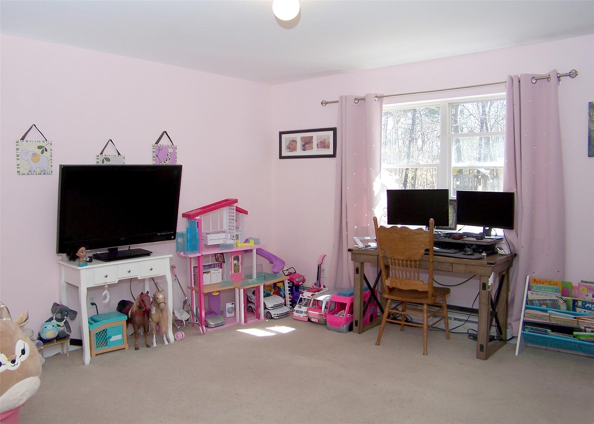 Single Family Doral  Suffolk County, NY 11980, MLS-835851-19