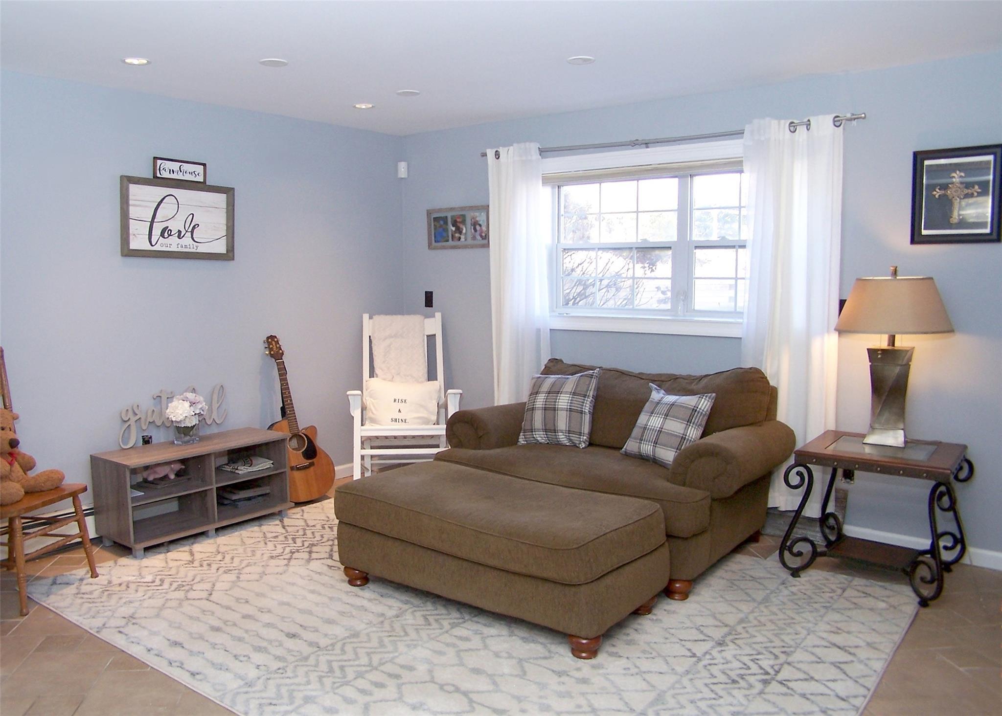 Single Family Doral  Suffolk County, NY 11980, MLS-835851-5