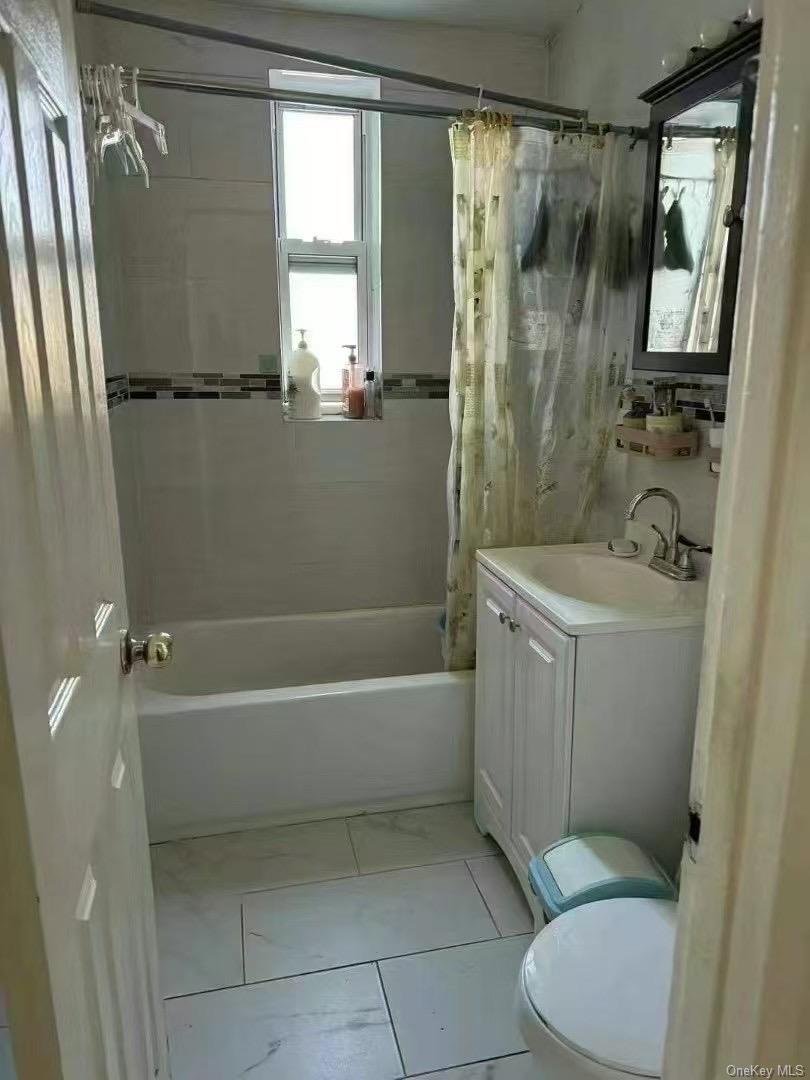 Coop Bowne St  Queens, NY 11355, MLS-835881-8