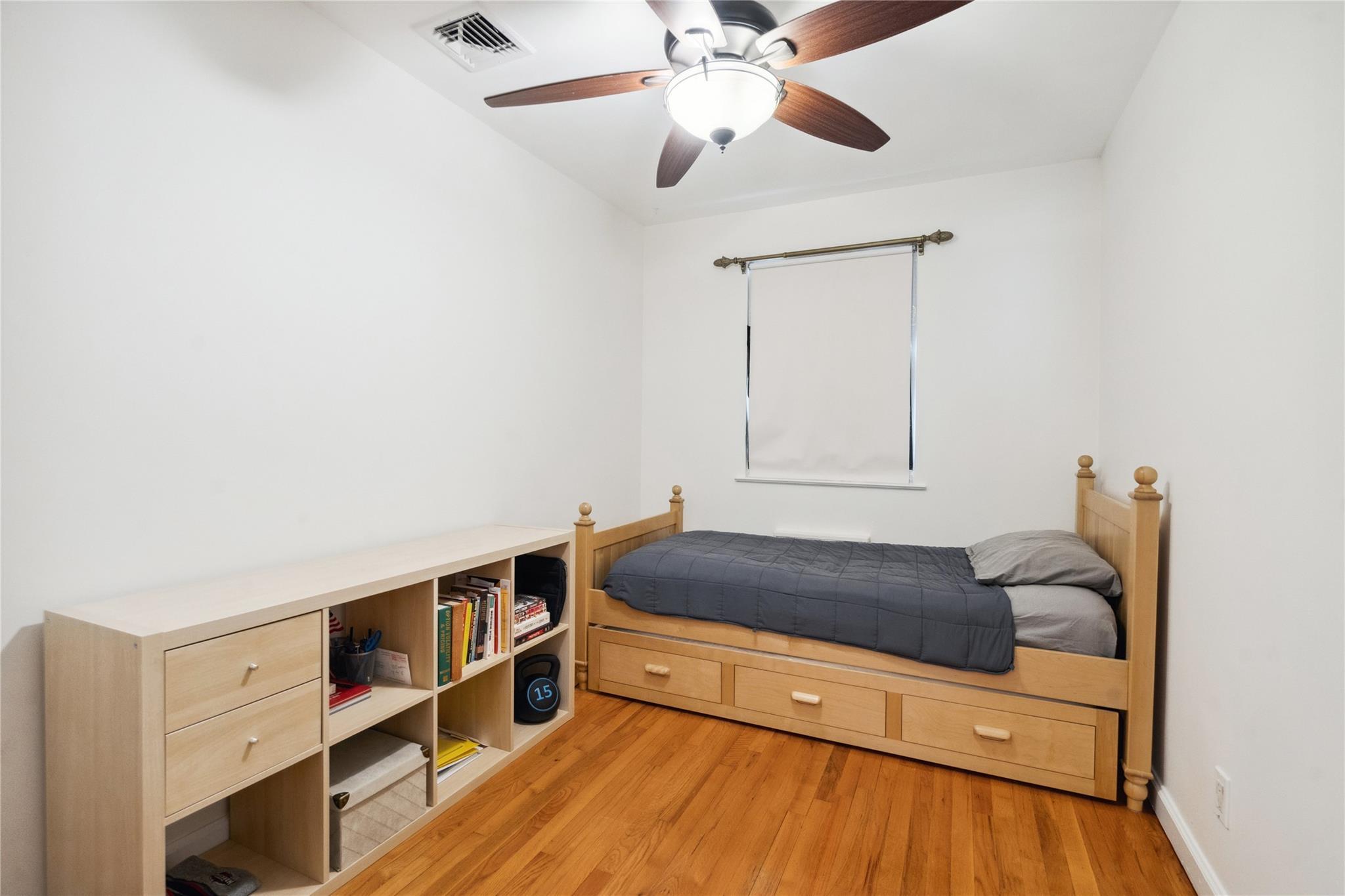 Single Family Bell  Queens, NY 11360, MLS-835887-6