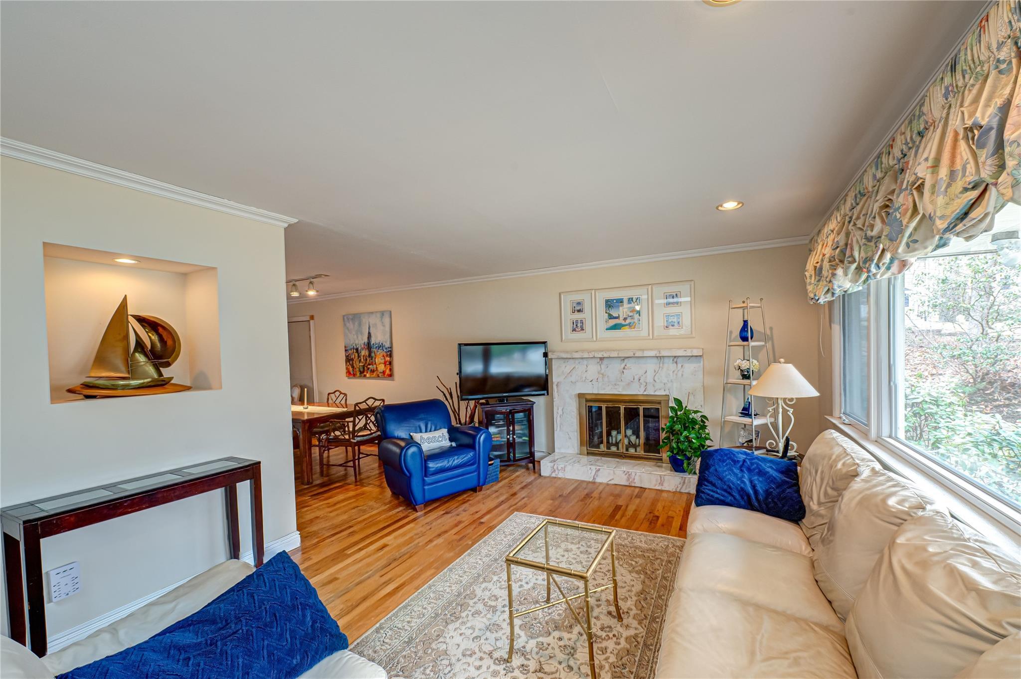 Single Family Pilgrim  Suffolk County, NY 11777, MLS-835888-4