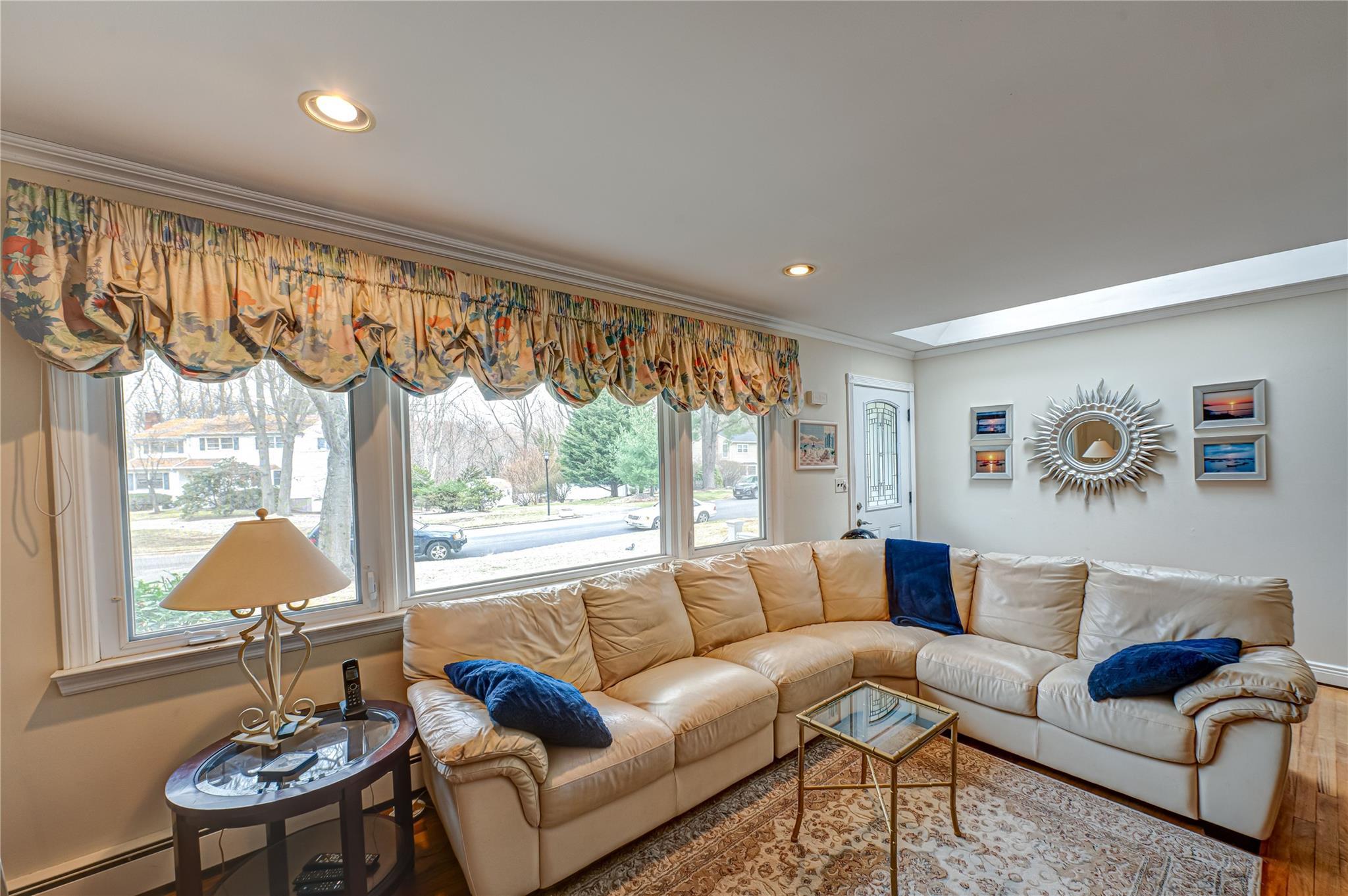 Single Family Pilgrim  Suffolk County, NY 11777, MLS-835888-5