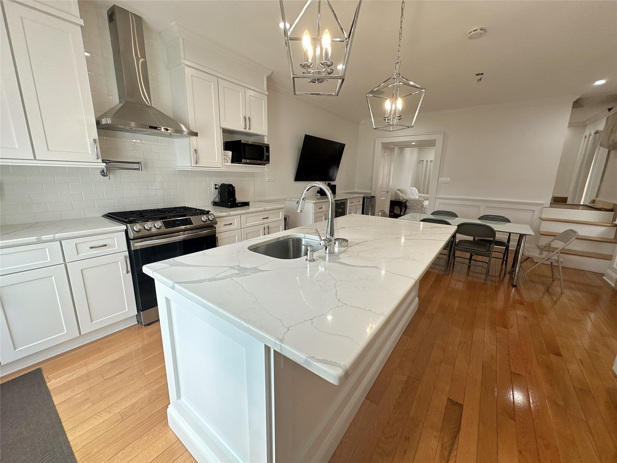 Single Family 159  Queens, NY 11358, MLS-835905-6