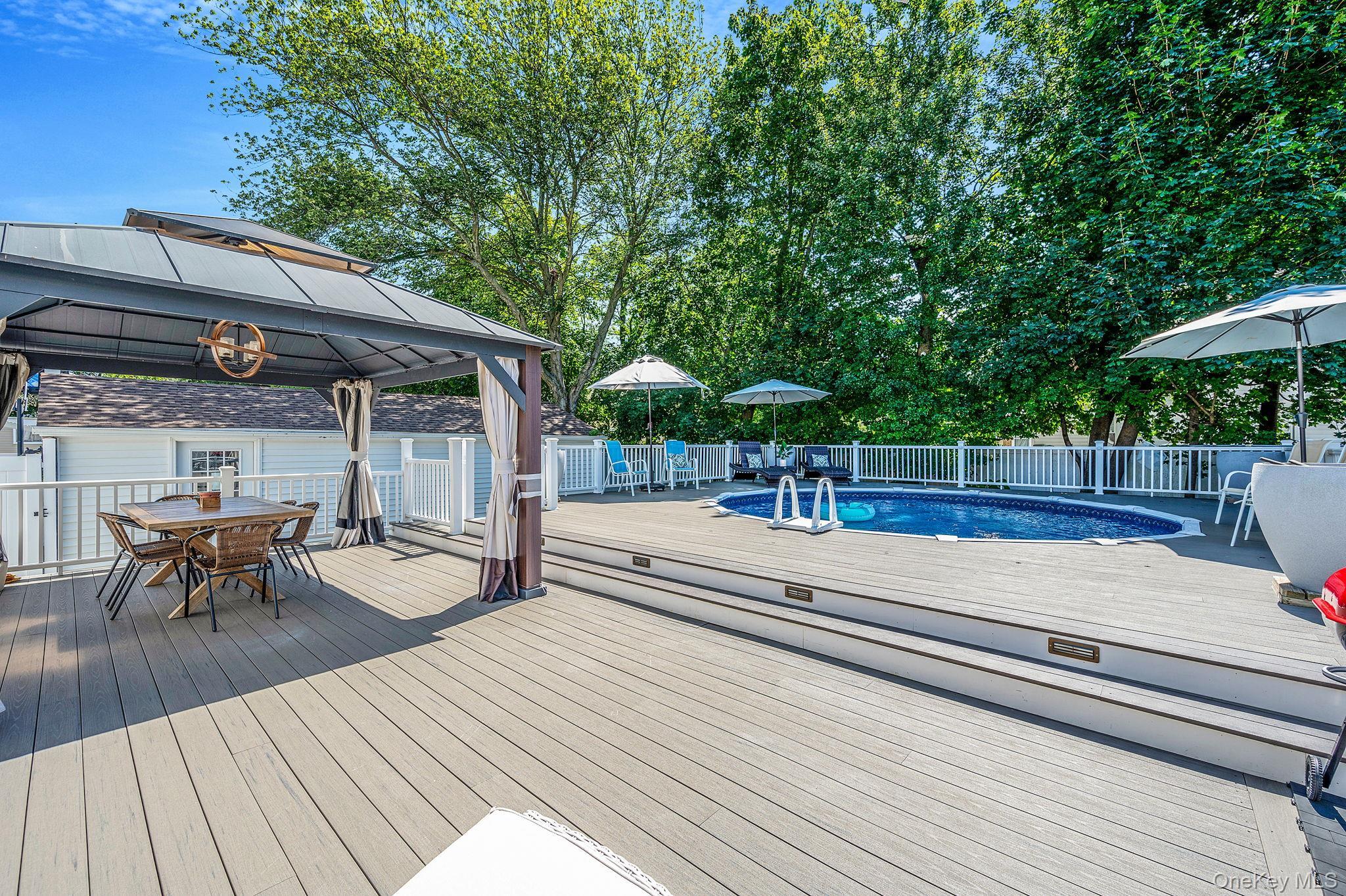 Single Family Barbara Nassau County, NY 11552, MLS-835931-19