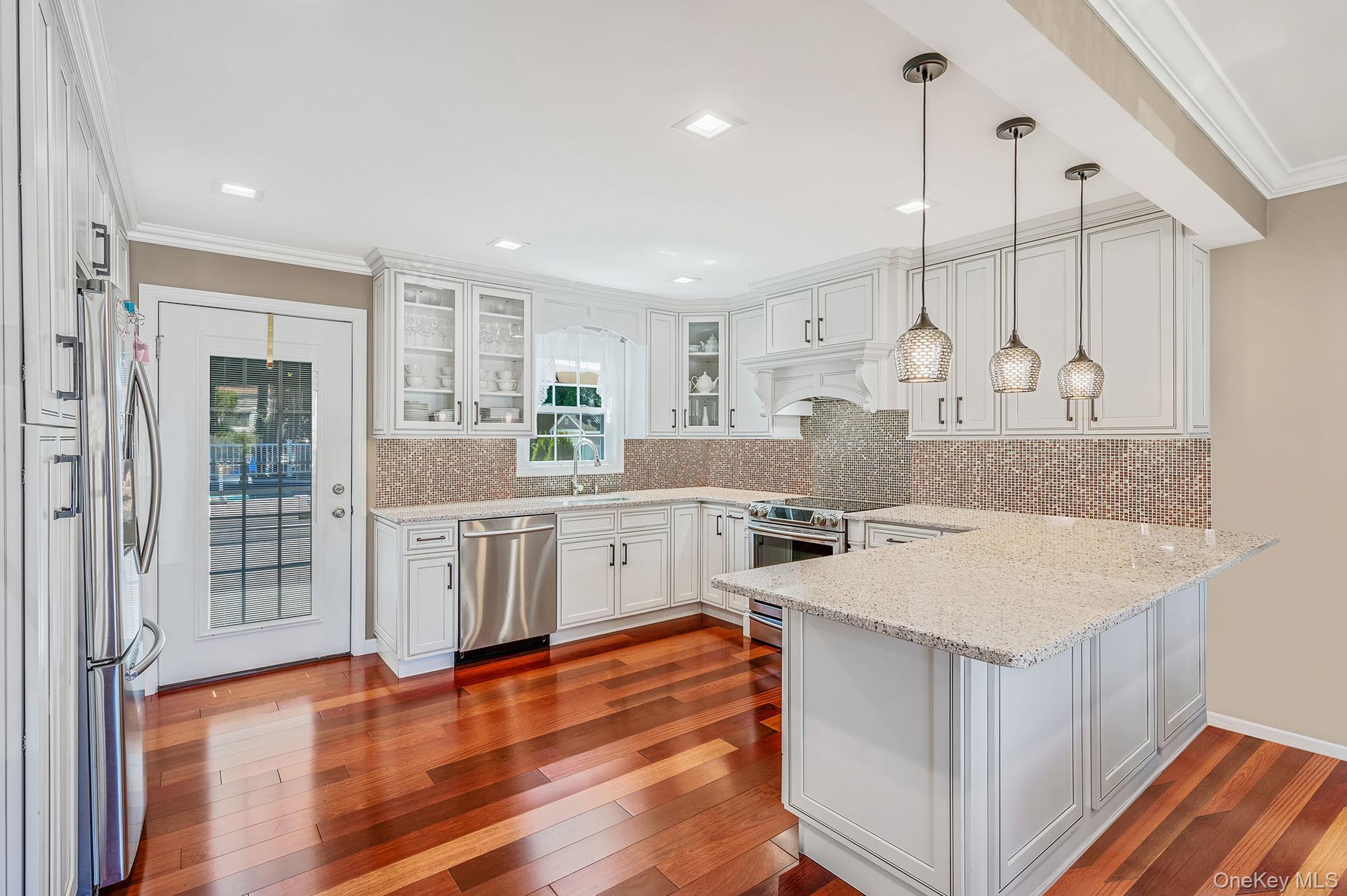 Single Family Barbara Nassau County, NY 11552, MLS-835931-6