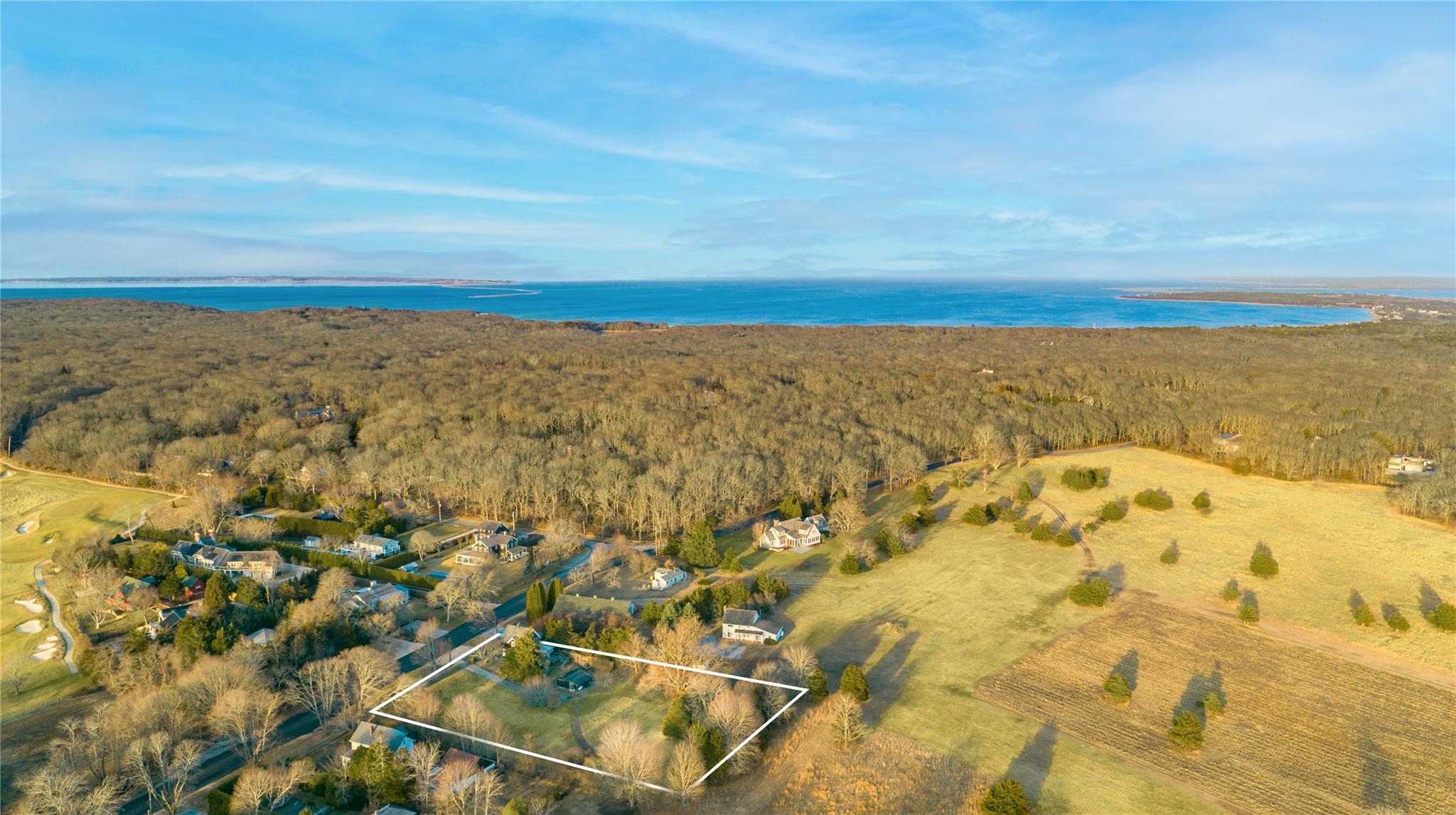 Single Family Abrahams Landing  Suffolk County, NY 11930, MLS-835942-2