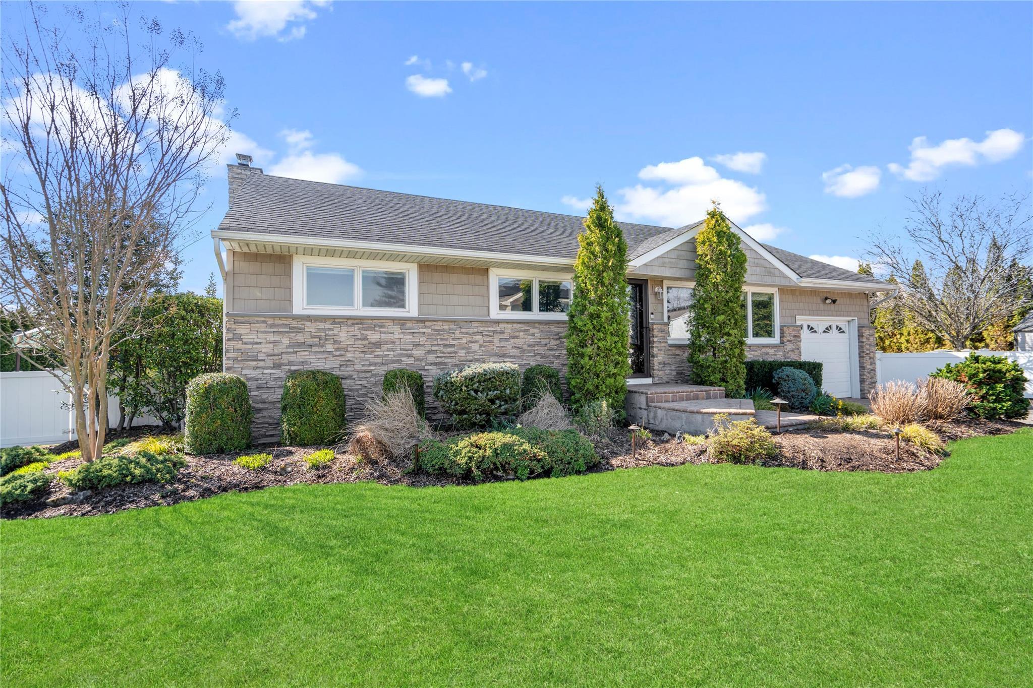 Single Family Georgia  Nassau County, NY 11803, MLS-835966-2