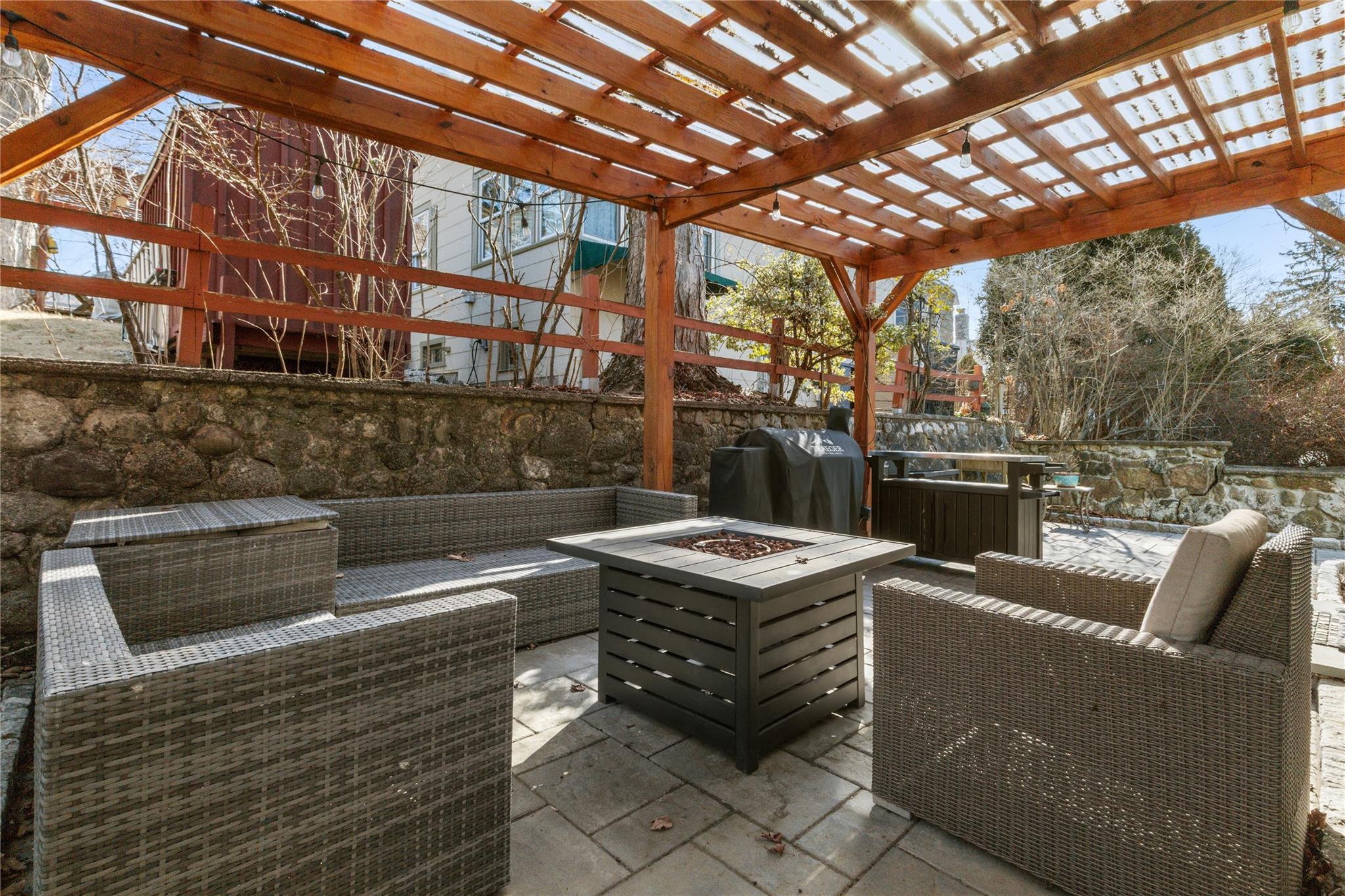 Single Family Terrace  Westchester County, NY 10560, MLS-836036-23