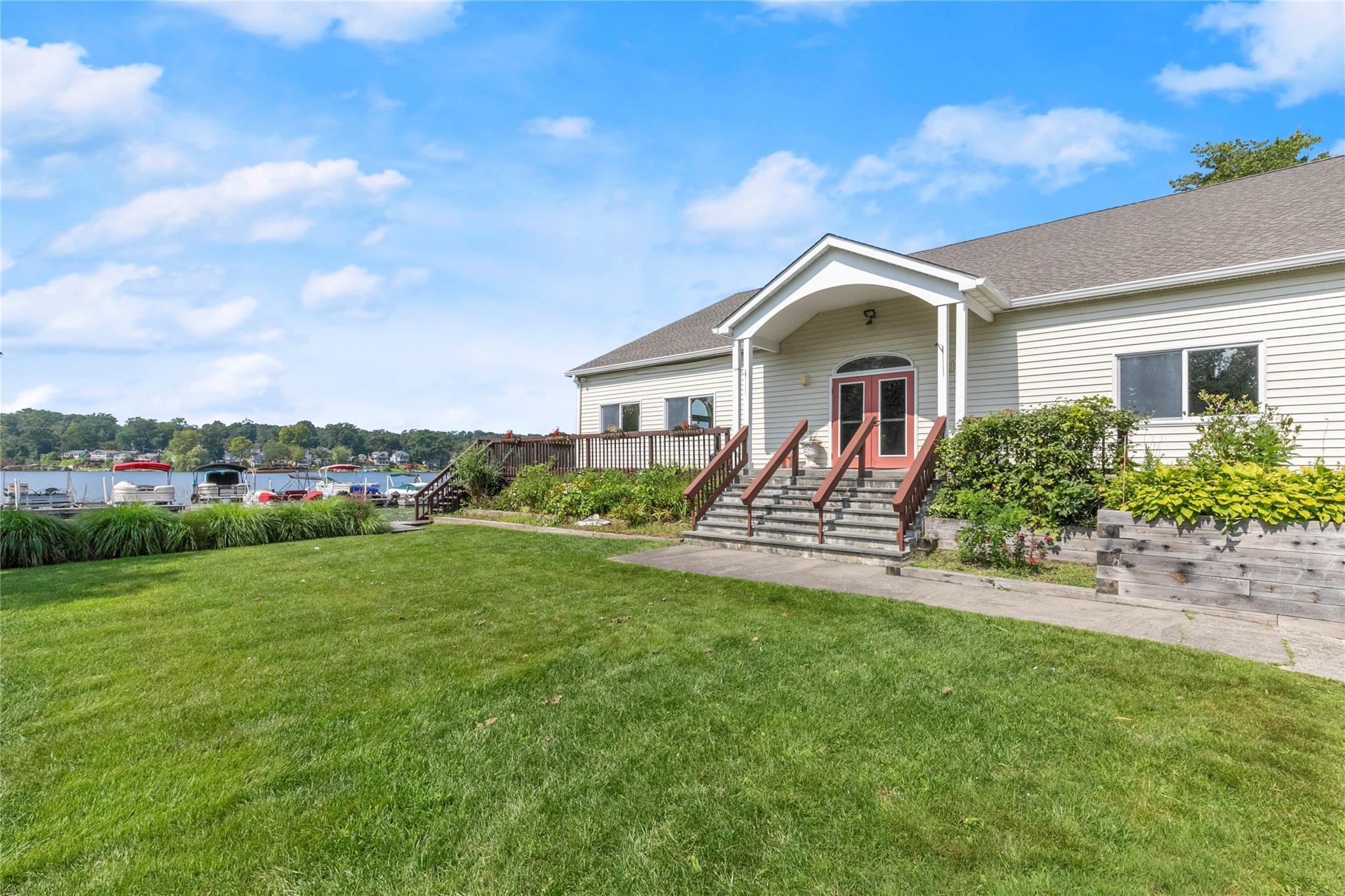 Single Family Terrace  Westchester County, NY 10560, MLS-836036-37